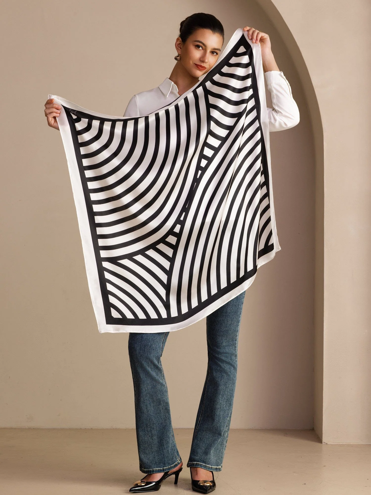 100% Mulberry Silk Semicircular Geometry Printed Scarf - Size 90x90cm - Image 4