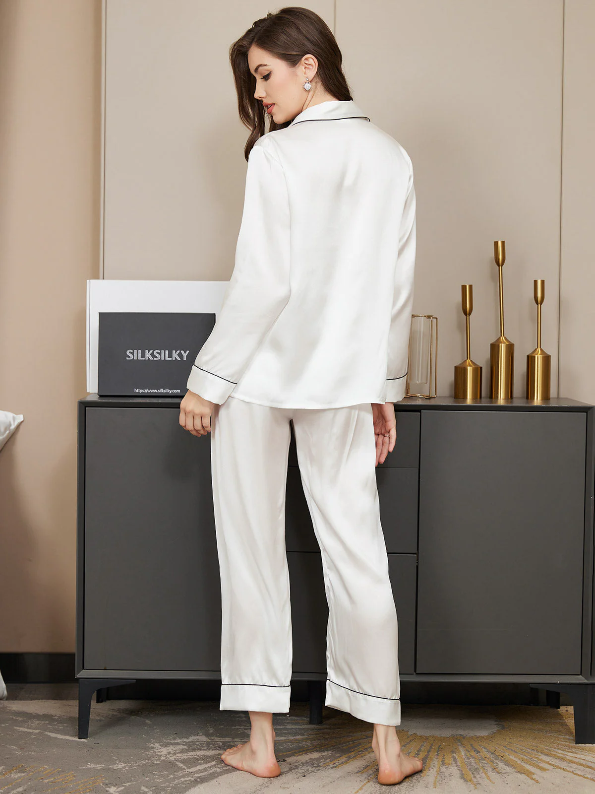 100% Mulberry Silk Long Sleeve Button Up Women's Pajamas Set - Image 23