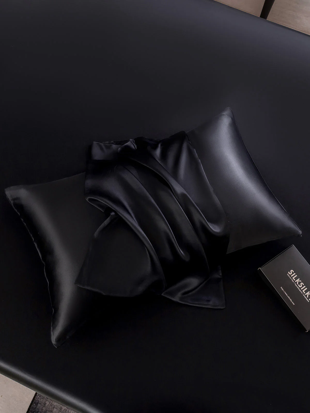 19Momme 100% Mulberry Silk Pillowcase - Hidden Zipper - Image 23