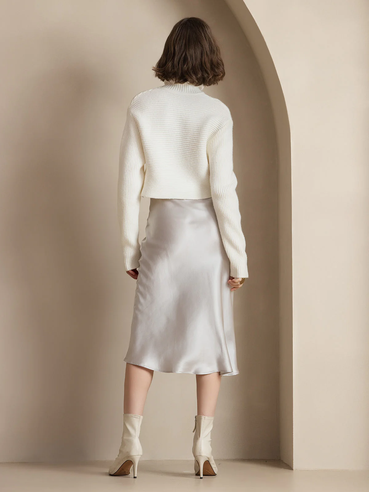 100% Mulberry Silk Stretch Long Straight Skirt - Image 24