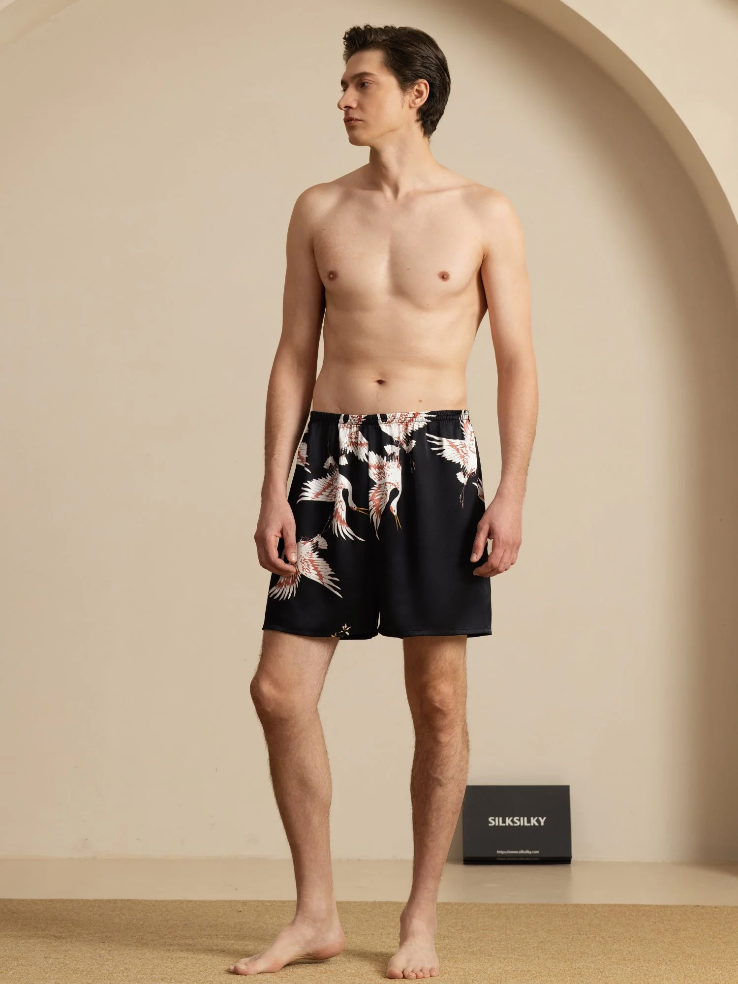 19Momme 100% Mulberry Silk Men's Crane Print Elastic Waist Sleep Shorts - Image 13