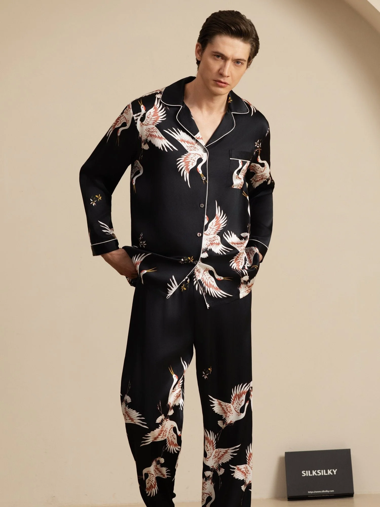 19Momme 100% Mulberry Silk Men's Crane Print Long Sleeve Notch Collar Pajamas Set - Image 12
