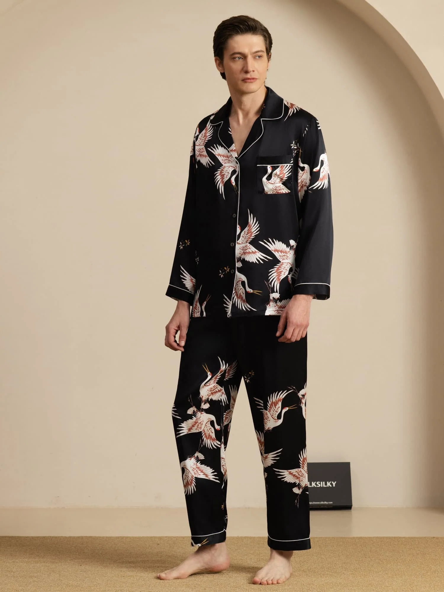 19Momme 100% Mulberry Silk Men's Crane Print Long Sleeve Notch Collar Pajamas Set - Image 14