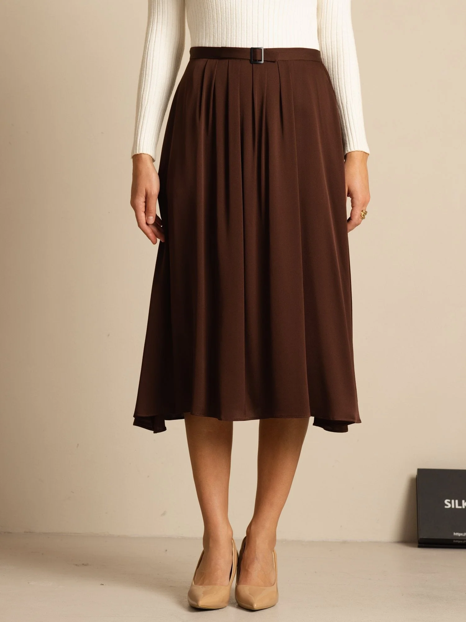 19Momme Silk High Waist A-Line Pleated Midi Skirt with Pockets - Image 10