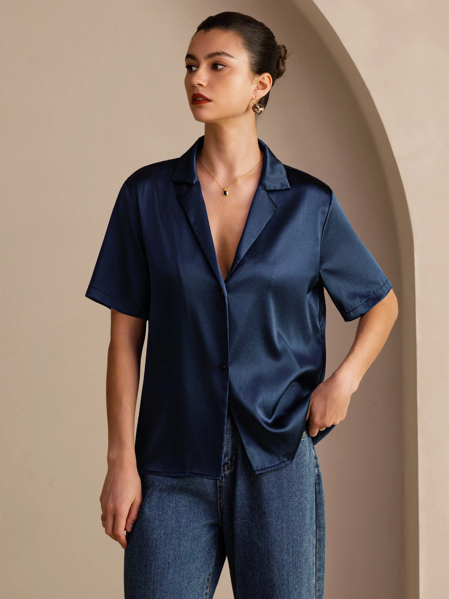 19Momme Silk Short Sleeve Notched Lapel Women's Shirt with Button Up Design - Image 17
