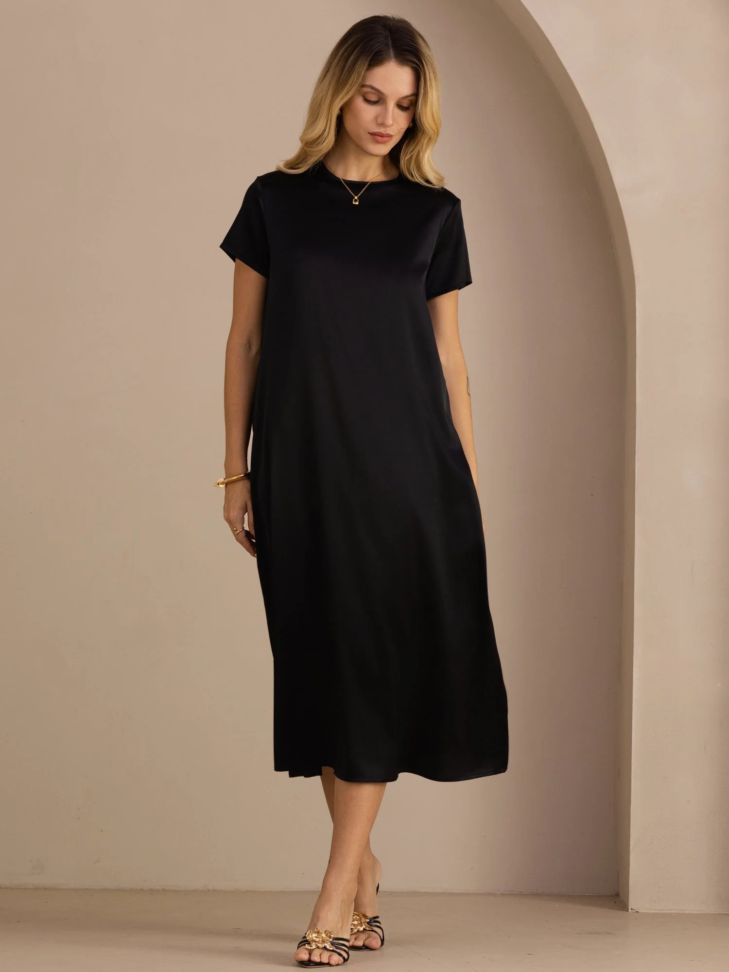 19Momme Silk Short Sleeve Crew Neck  Midi Dress With Side Pockets - Image 16