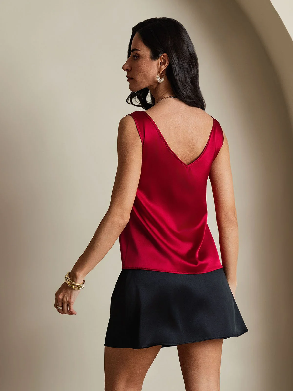 19Momme Silk Sleeveless V Neck Women's Tank Top with V Back Design - Image 42