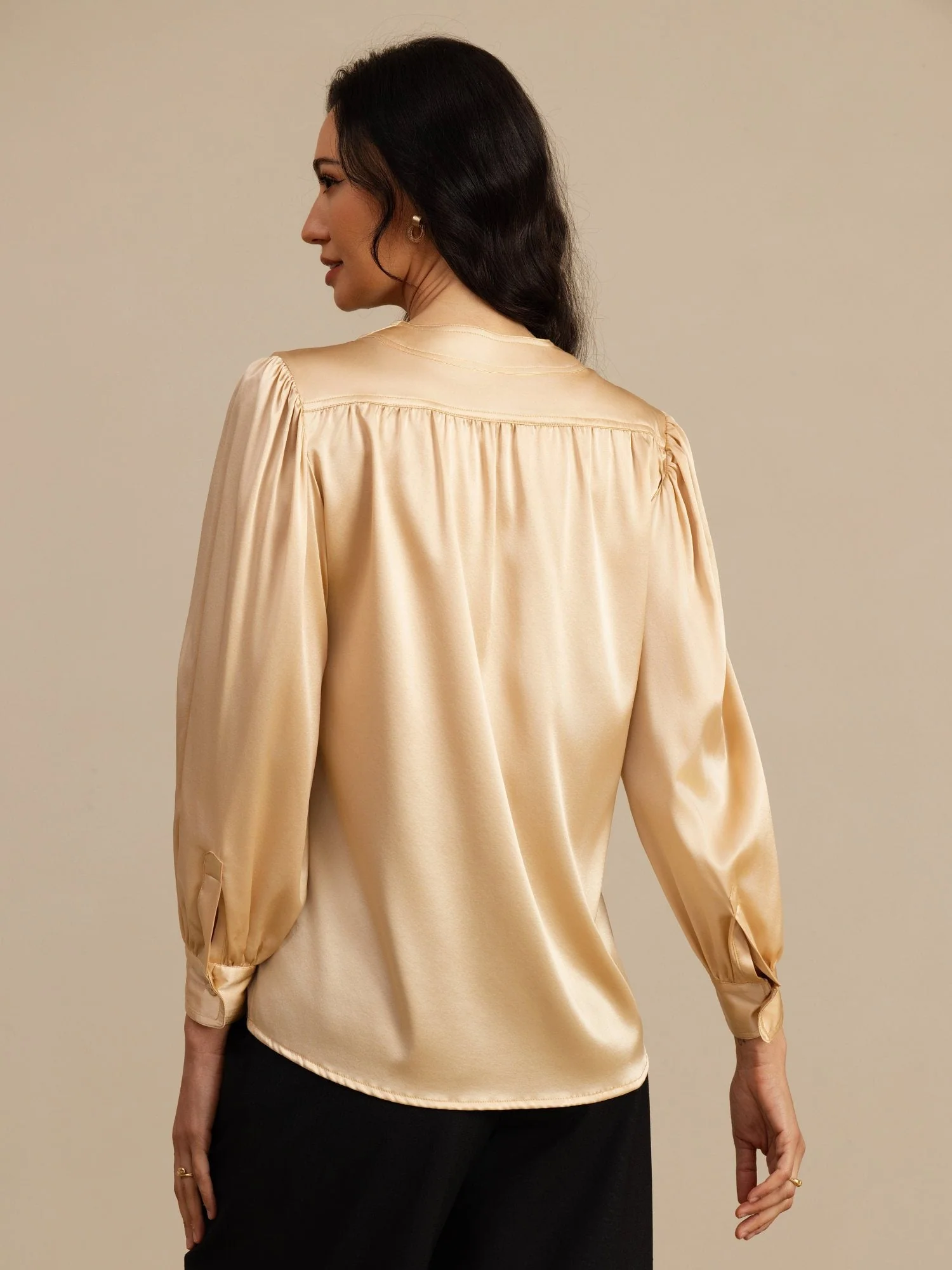 Clearance - 19Momme Silk Women's Round Neck Lantern Sleeve Blouse With Button Closure - Image 2