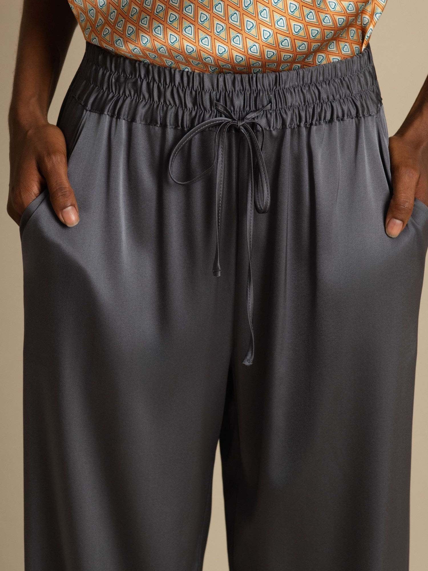 19Momme Silk Womenâs High-Waist Wide Leg Pants with Shirred Drawstring Waist - Image 4