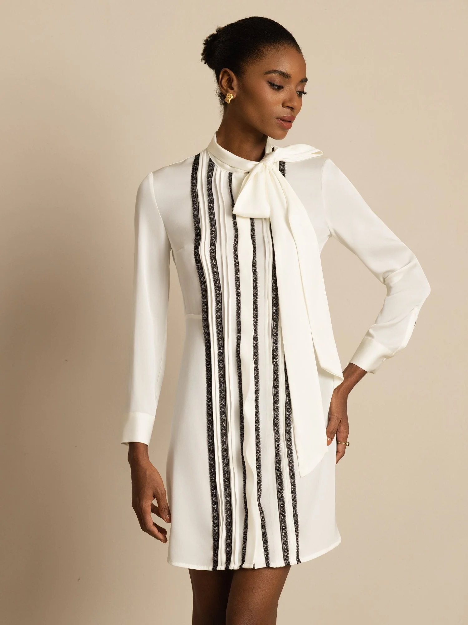 Clearance - 19Momme Silk Women's Tie-Neck Short Shirt Dress with Vertical Pleated - Image 4
