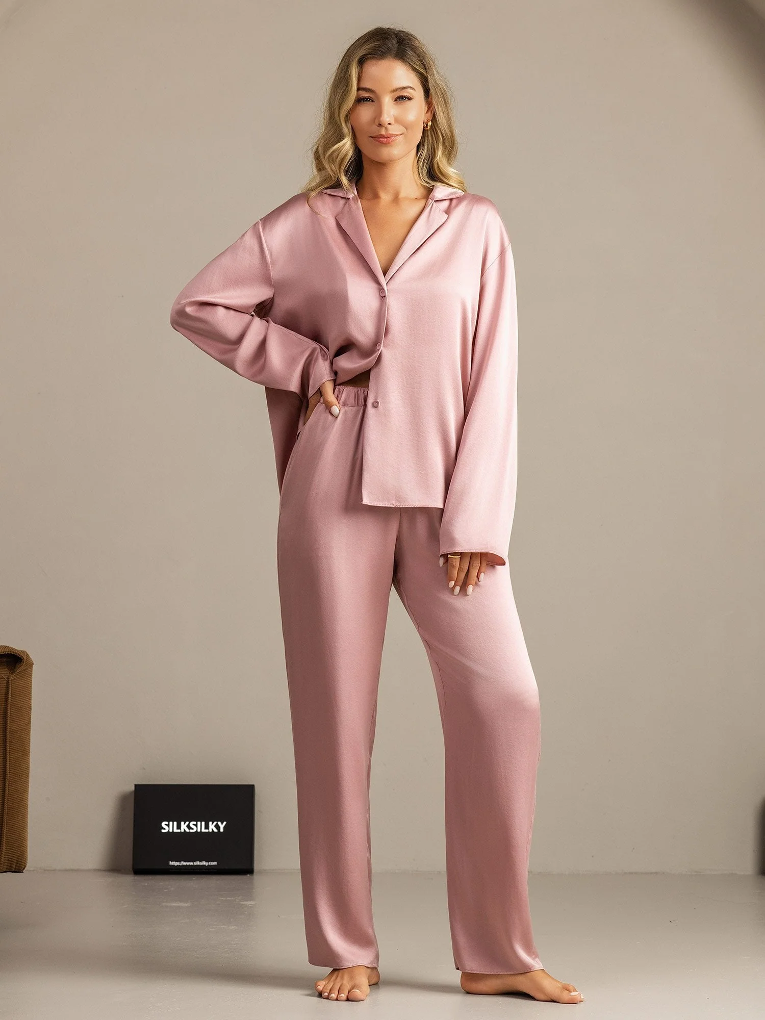Clearance - 19Momme Washable Silk Long Sleeve Notch Collar Women's Pajamas Set - Image 19