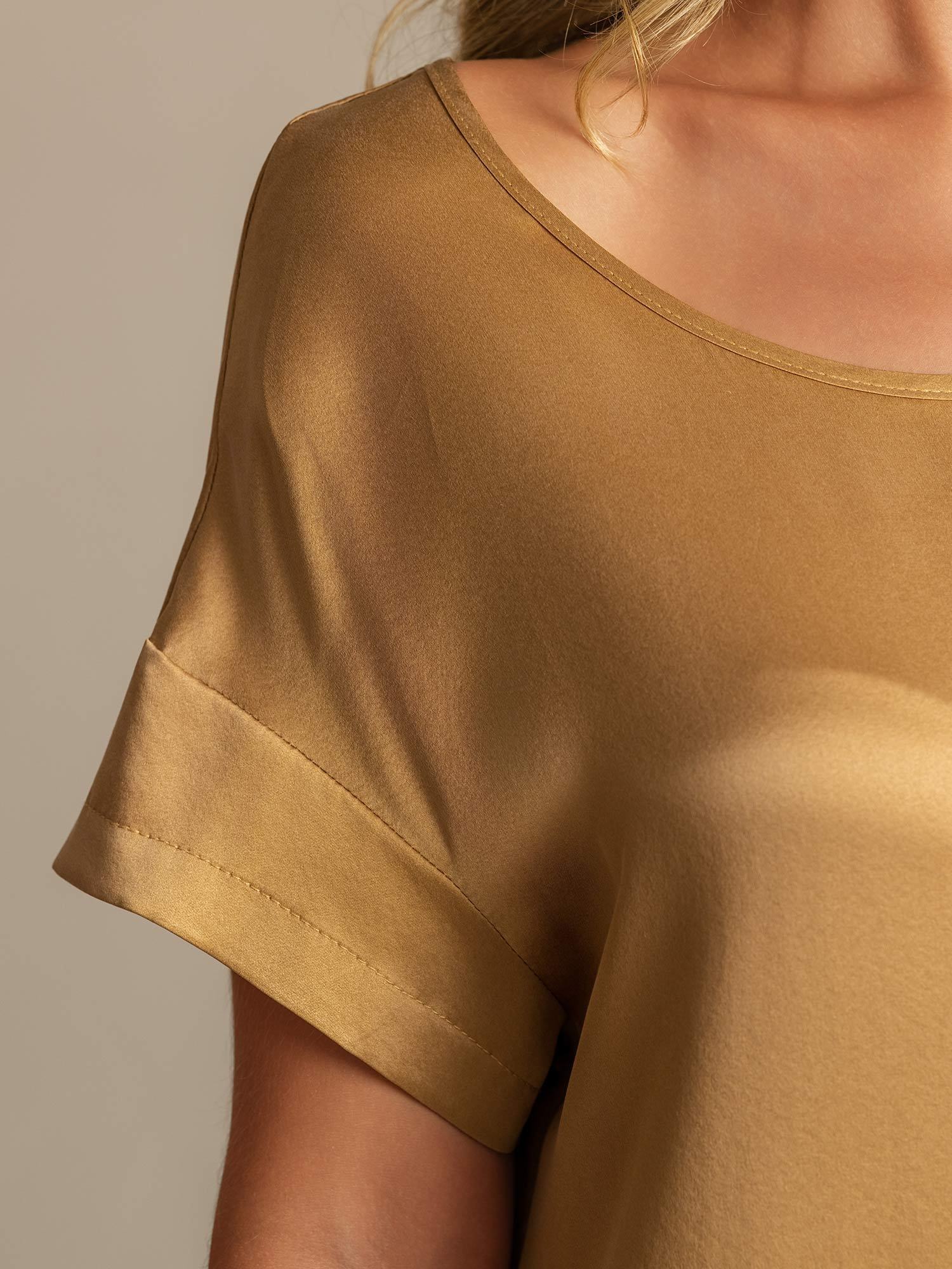 Clearance - 19Momme Washable Silk Short Sleeve Round Neck Short Nightgown - Image 4