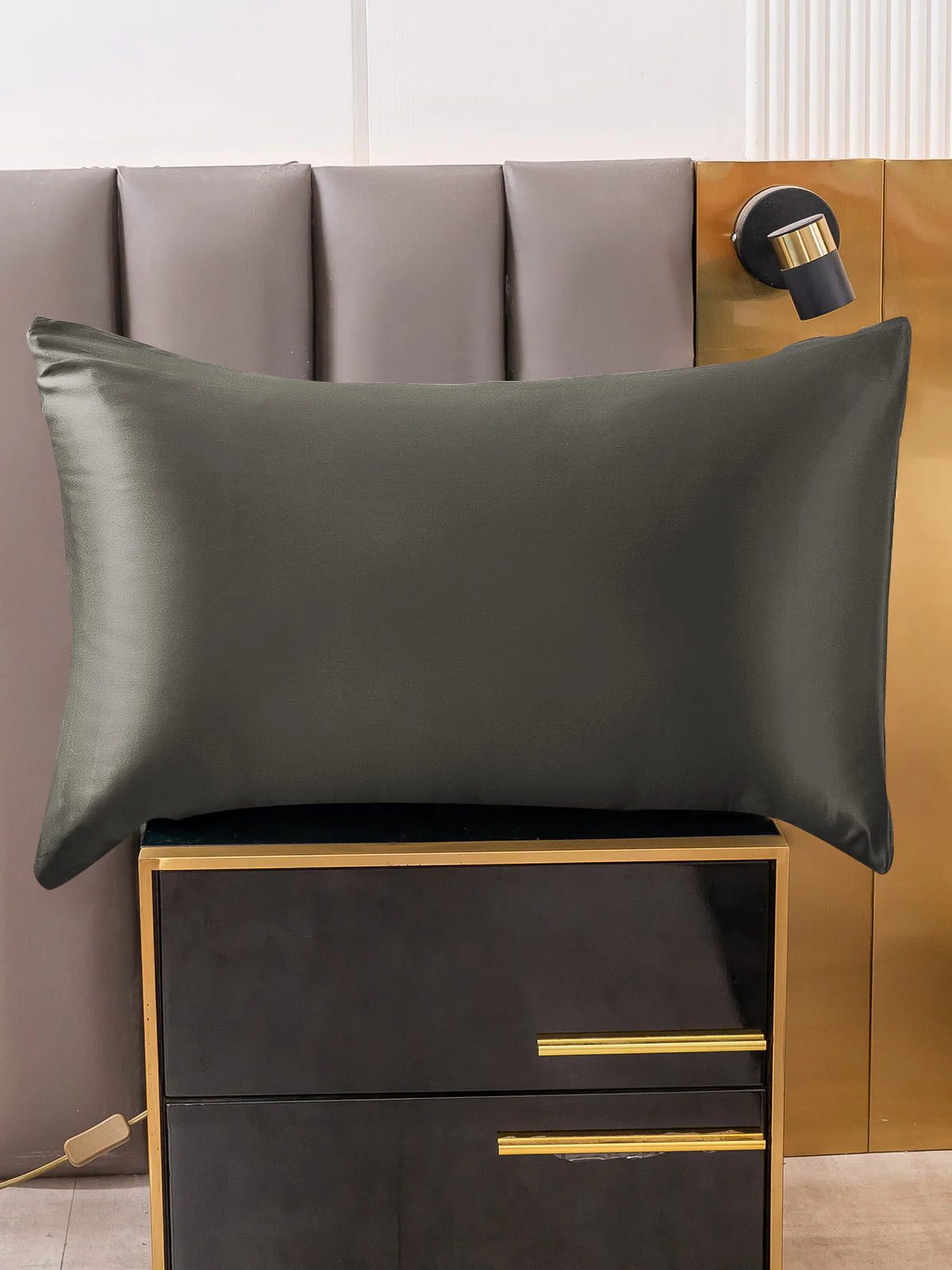 22Momme 100% Mulberry Silk Pillowcase - Envelope Closure - Image 34