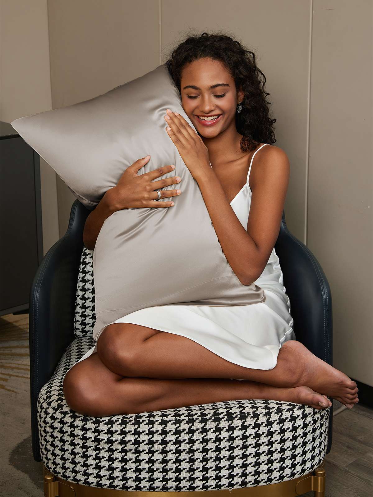 22Momme 100% Mulberry Silk Pillowcase - Envelope Closure - Image 53