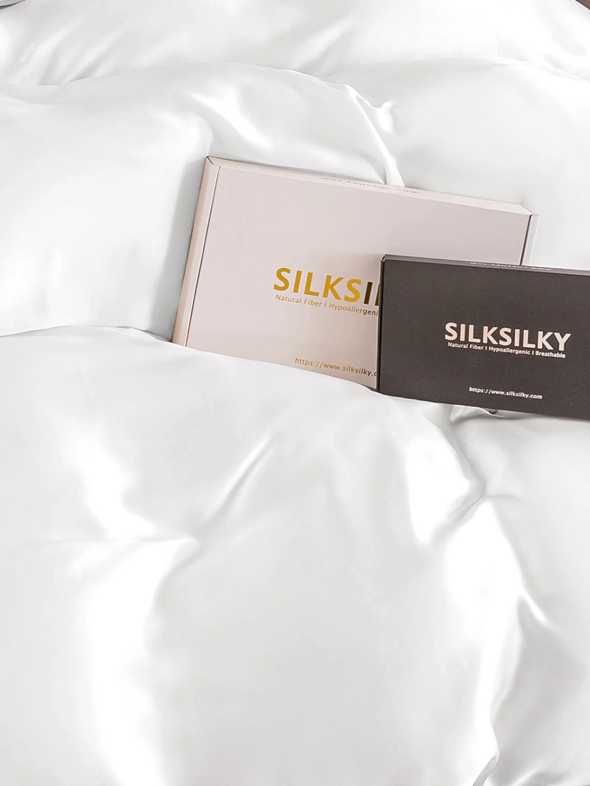 22Momme Mulberry Silk Seamless Duvet Cover - Image 4