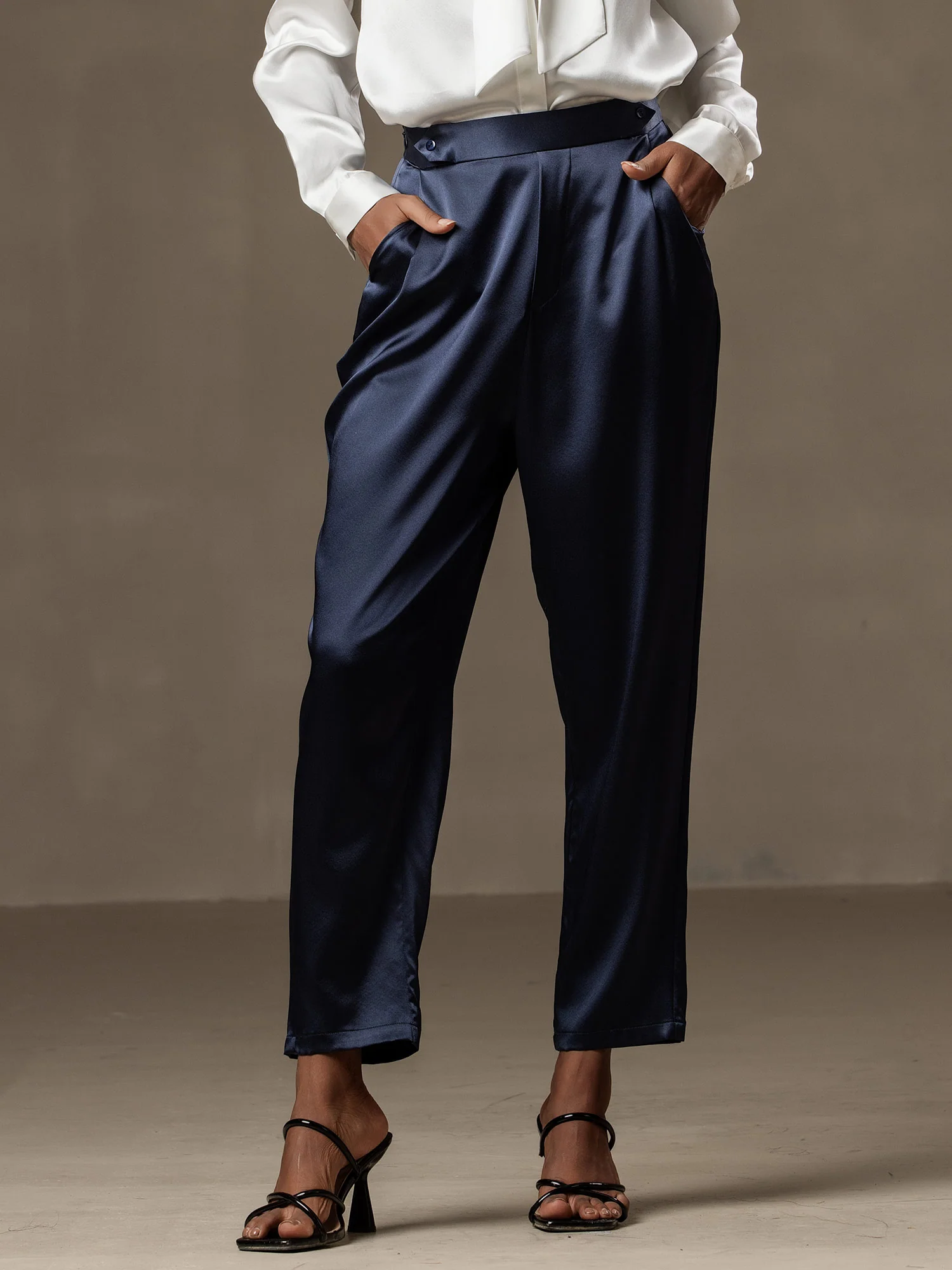 Women's 19Momme Silk High Waist Tapered Pants - Image 3