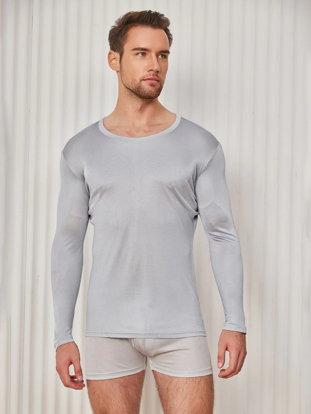 Mens Fashion Silk Long Sleeve Crewneck Tee - Image 18