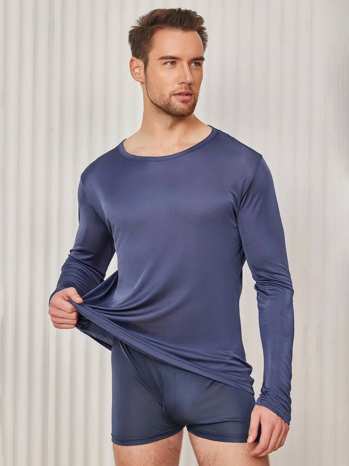 Mens Fashion Silk Long Sleeve Crewneck Tee - Image 6
