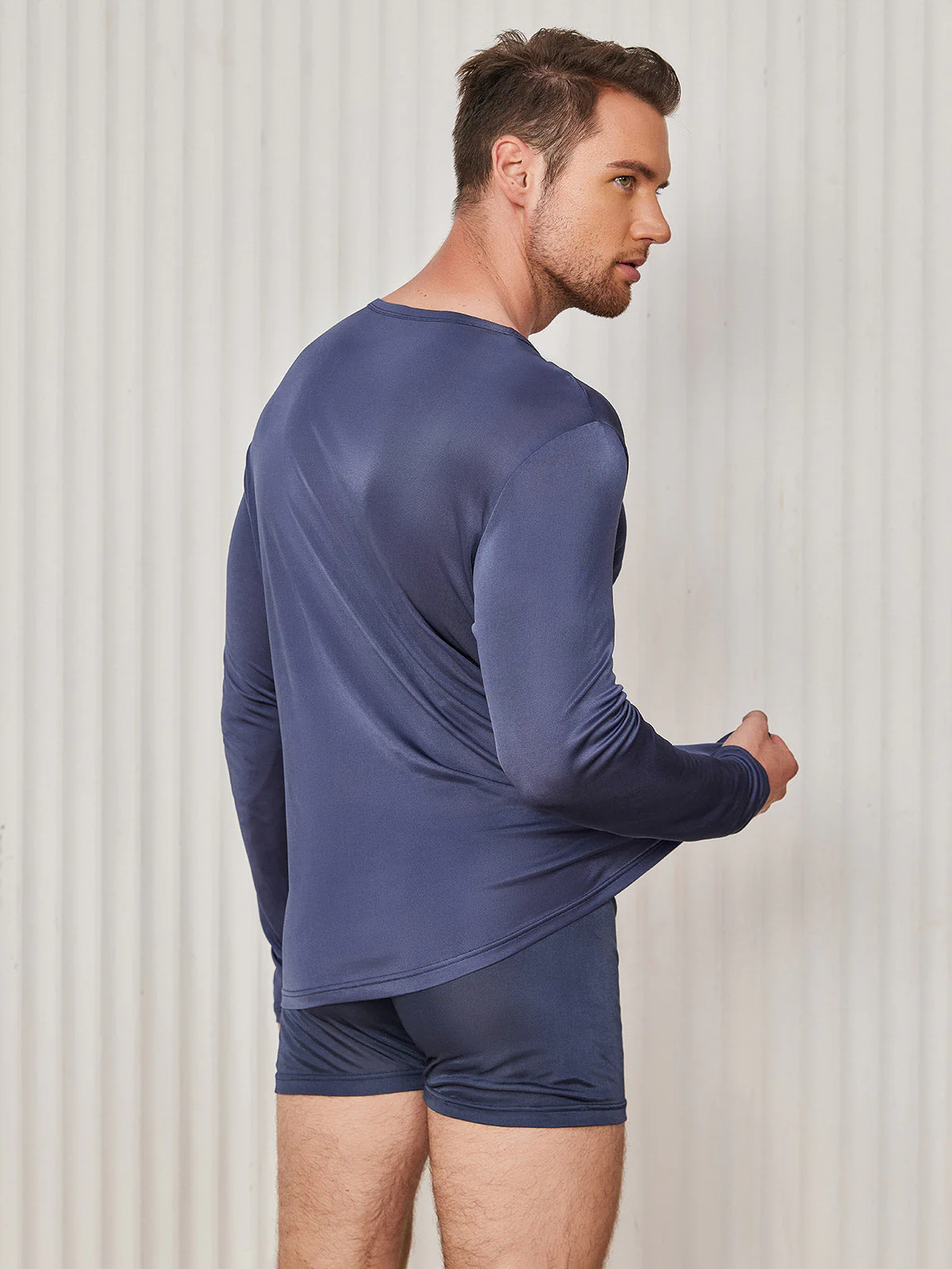 Mens Fashion Silk Long Sleeve Crewneck Tee - Image 7