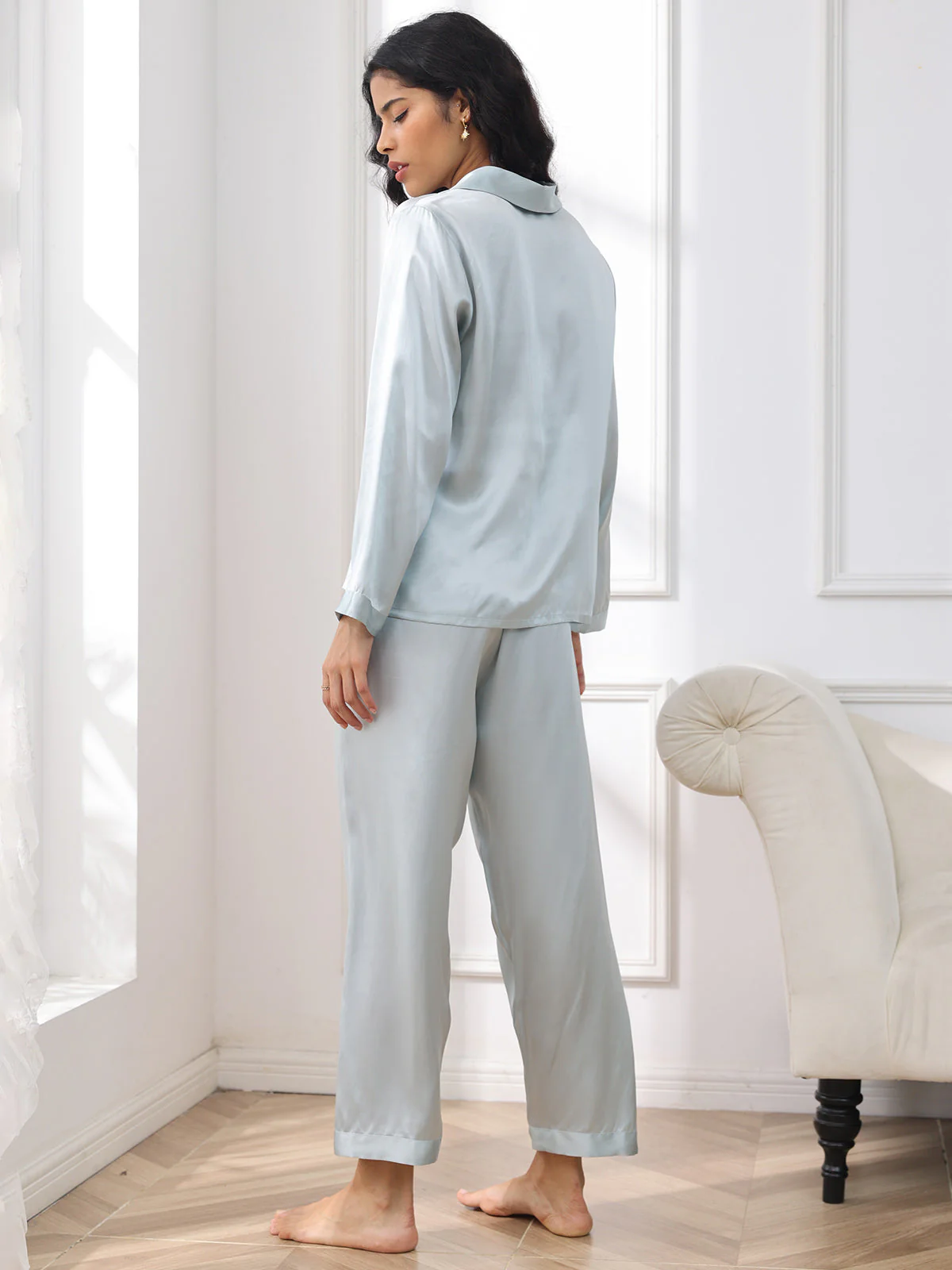 100% Mulberry Silk Women's Long Sleeve Pajamas Set - Image 2