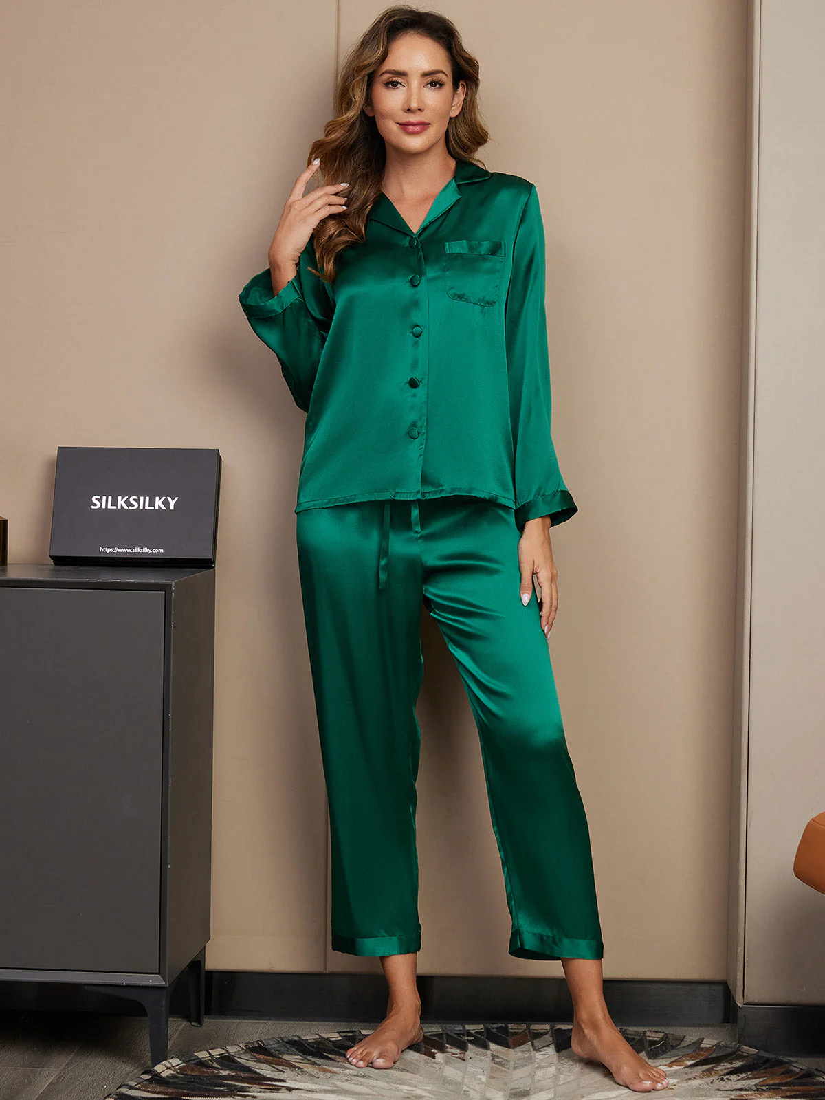 100% Mulberry Silk Women's Long Sleeve Pajamas Set - Image 55