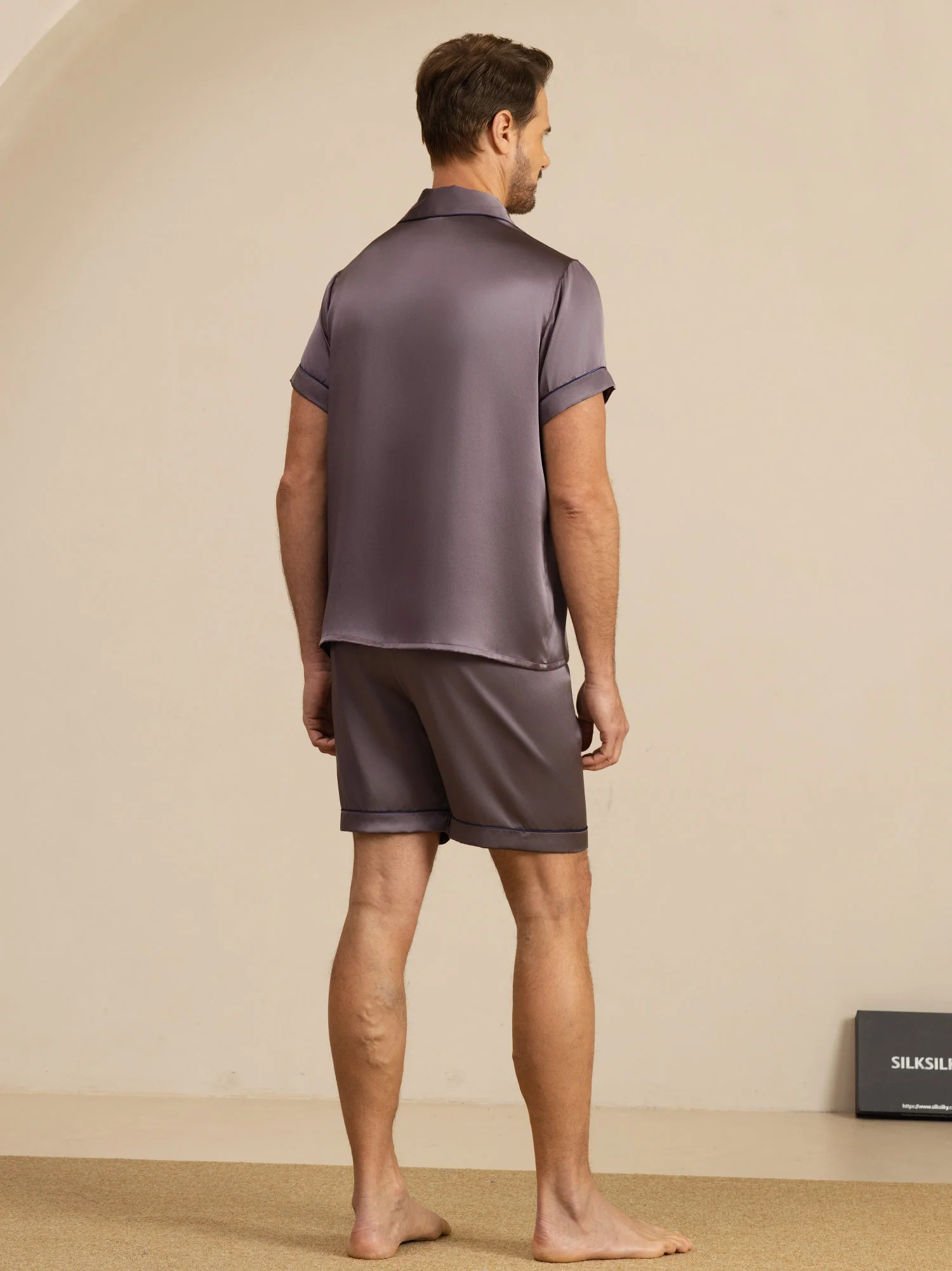 100% Mulberry Silk Short Sleeve Notch Collar Men's Pajamas Set with Shorts - Image 7