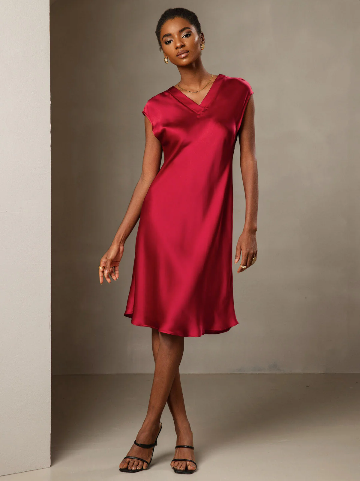 100% Mulberry Silk Cap Sleeve V Neck Knee Dress - Image 29