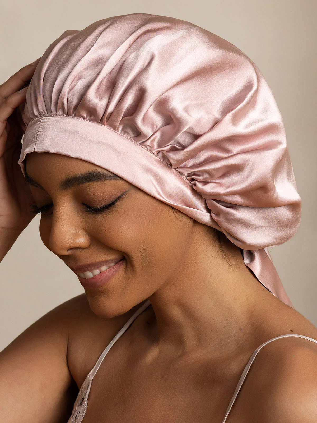 100% Mulberry Silk Elegant Bonnet with Long Ribbons - Image 9