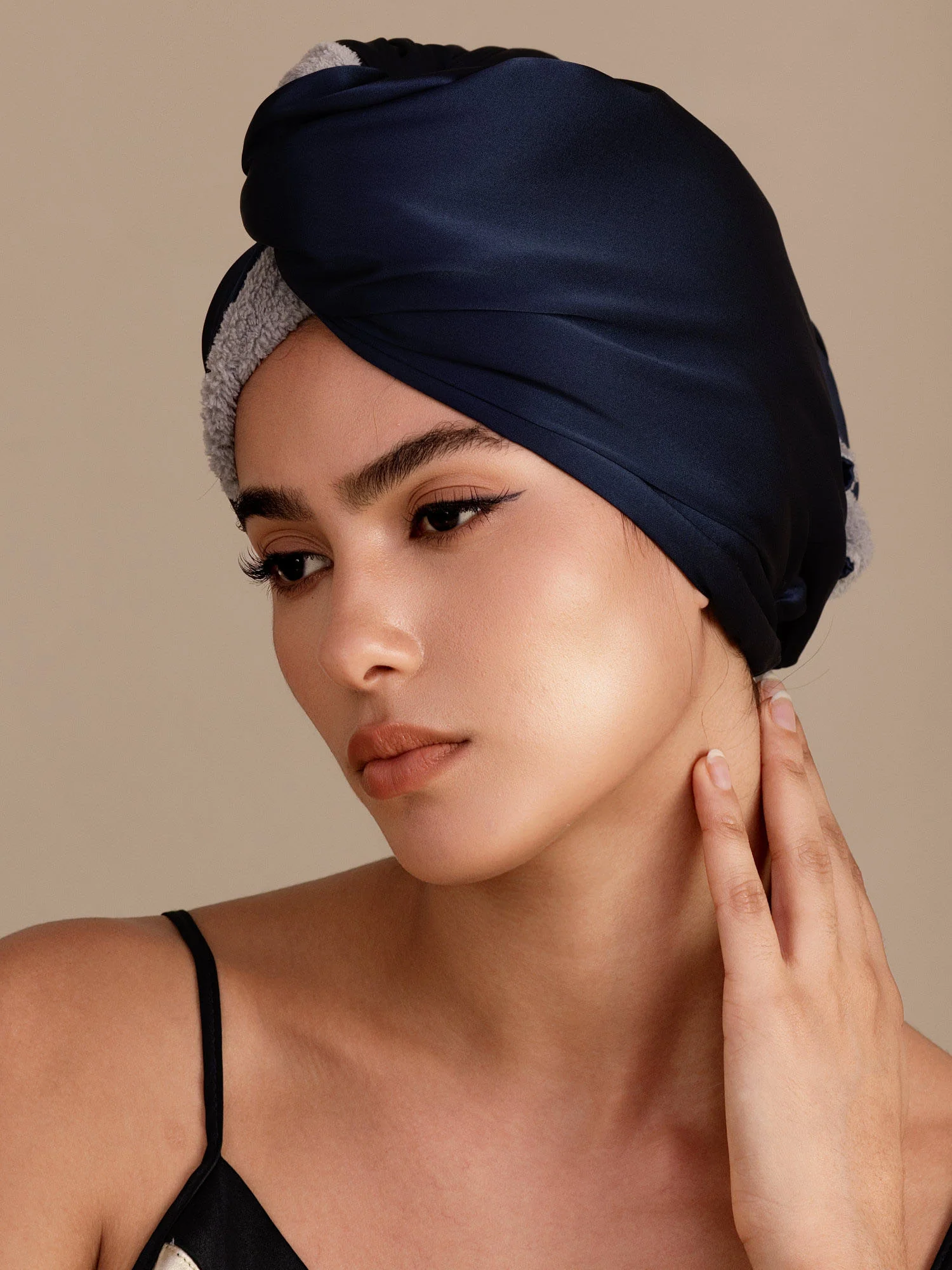 100% Mulberry Silk Double-Sided Hair Towel Wrap – Quick Dry, Frizz Free & Gentle on Hair - Image 50