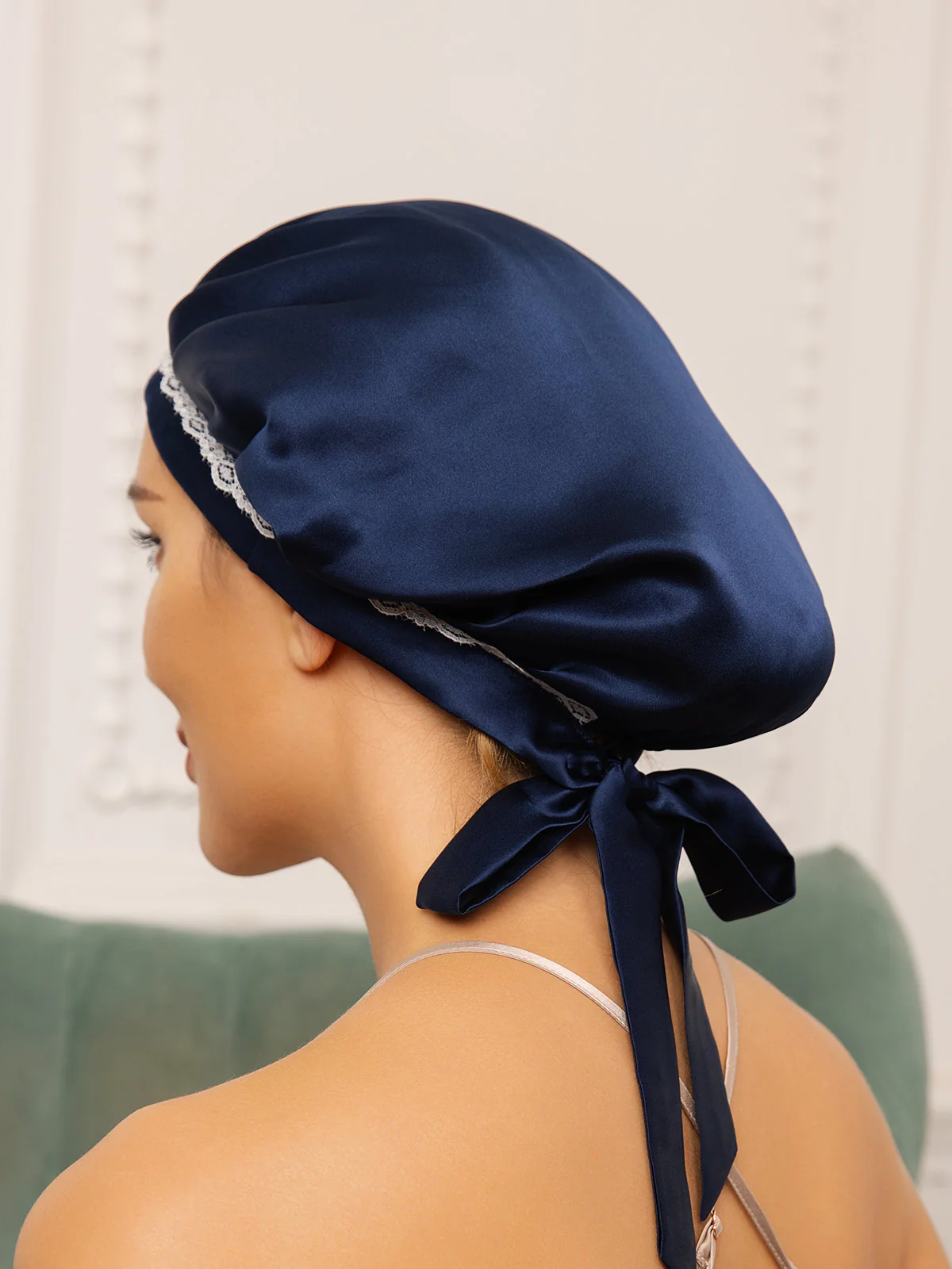 100% Mulberry Silk Lace Bonnet with Ribbons - Image 11