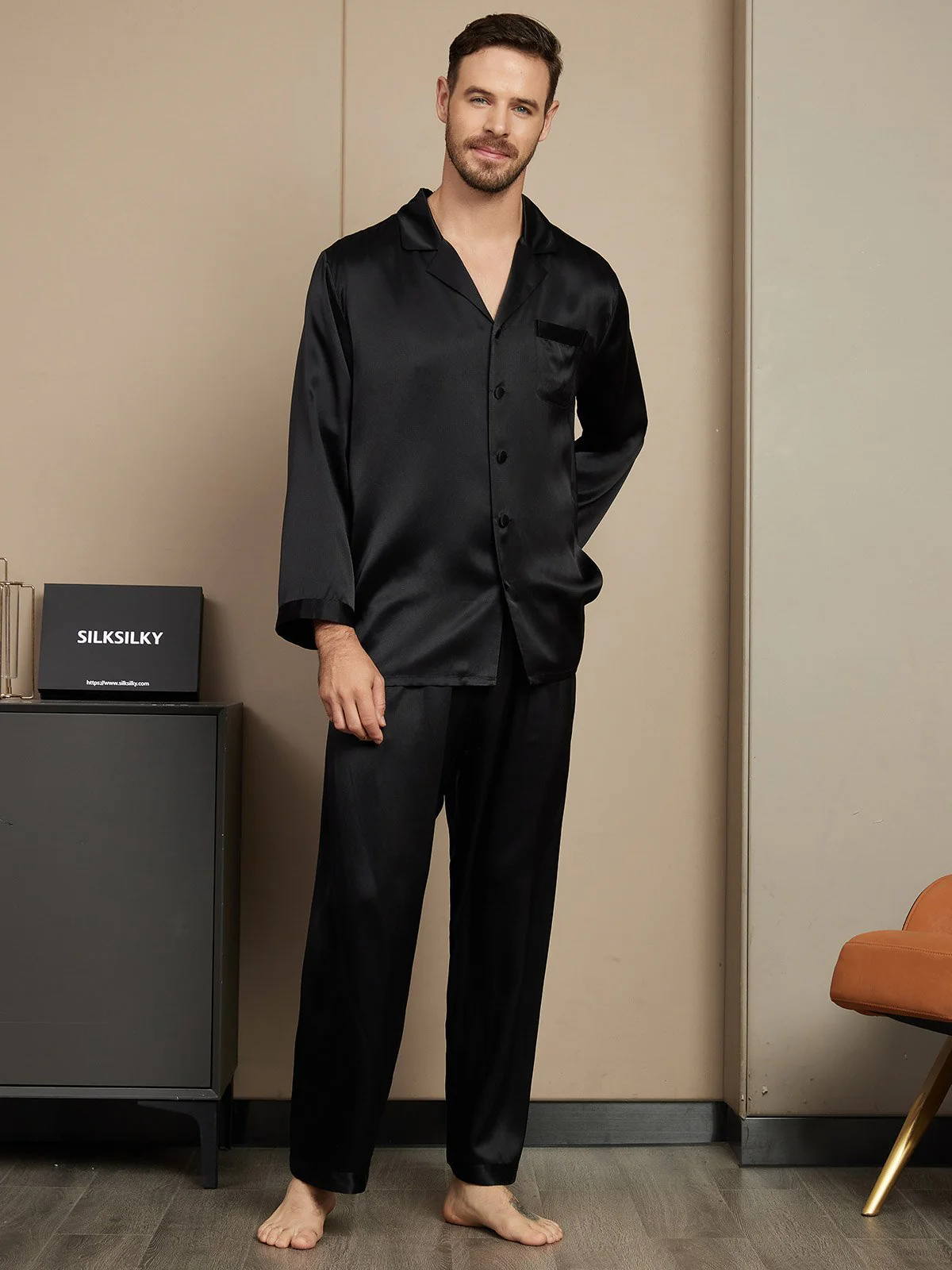 Clearance - Pure Silk Long Sleeve Men's Pajamas Set - Image 10