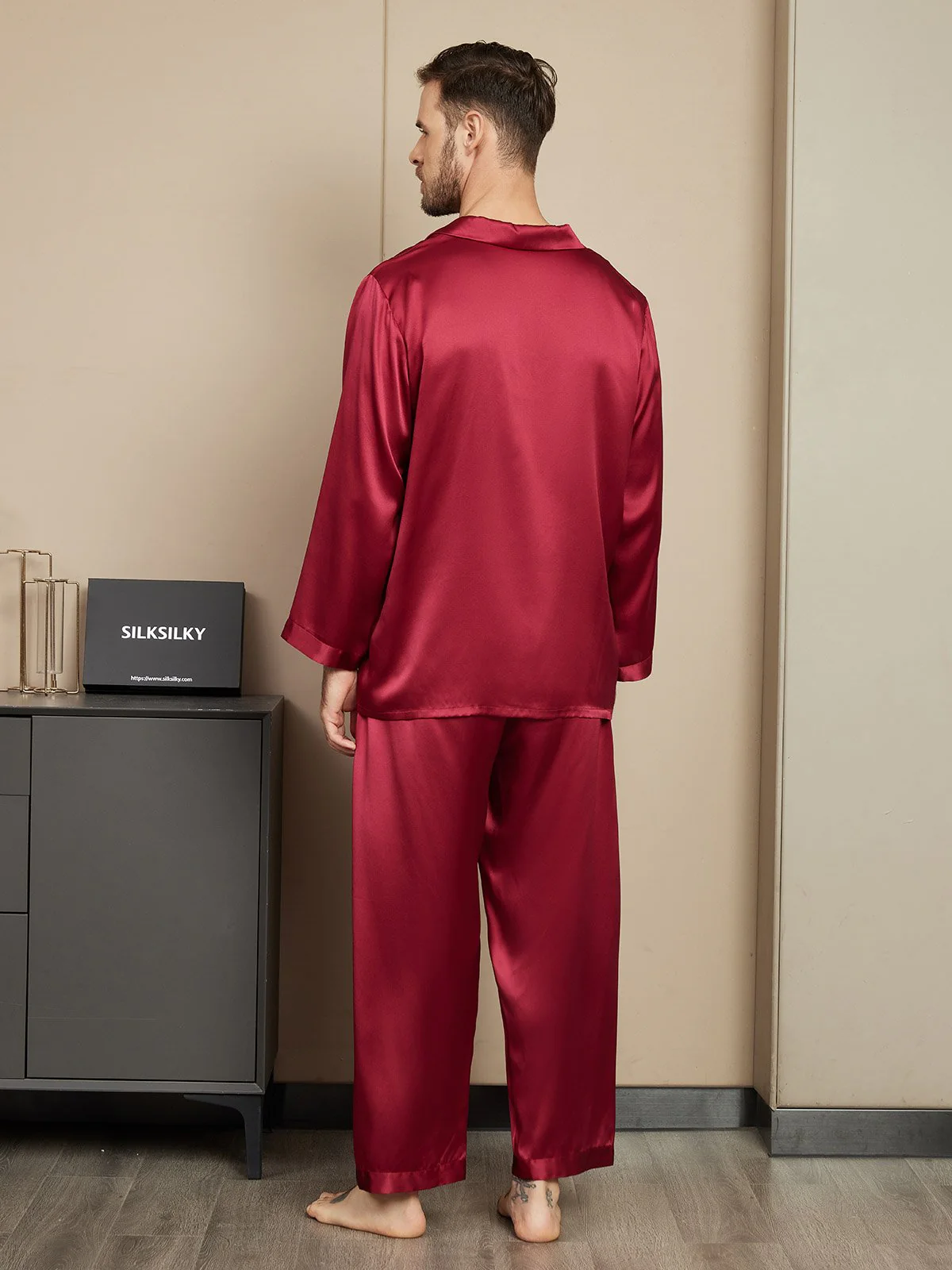 Clearance - Pure Silk Long Sleeve Men's Pajamas Set - Image 12