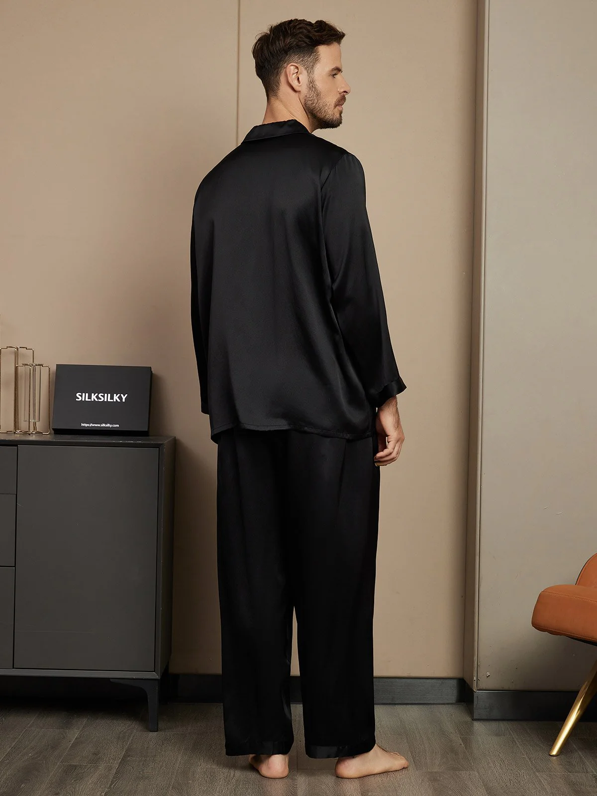 Clearance - Pure Silk Long Sleeve Men's Pajamas Set - Image 7