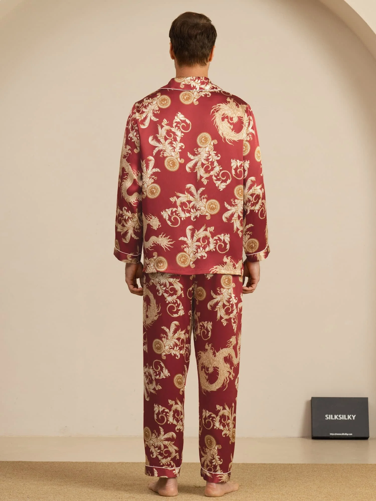 100% Mulberry Silk Men's Dragon Print  Long Sleeve Notch Collar Pajamas Set - Image 17