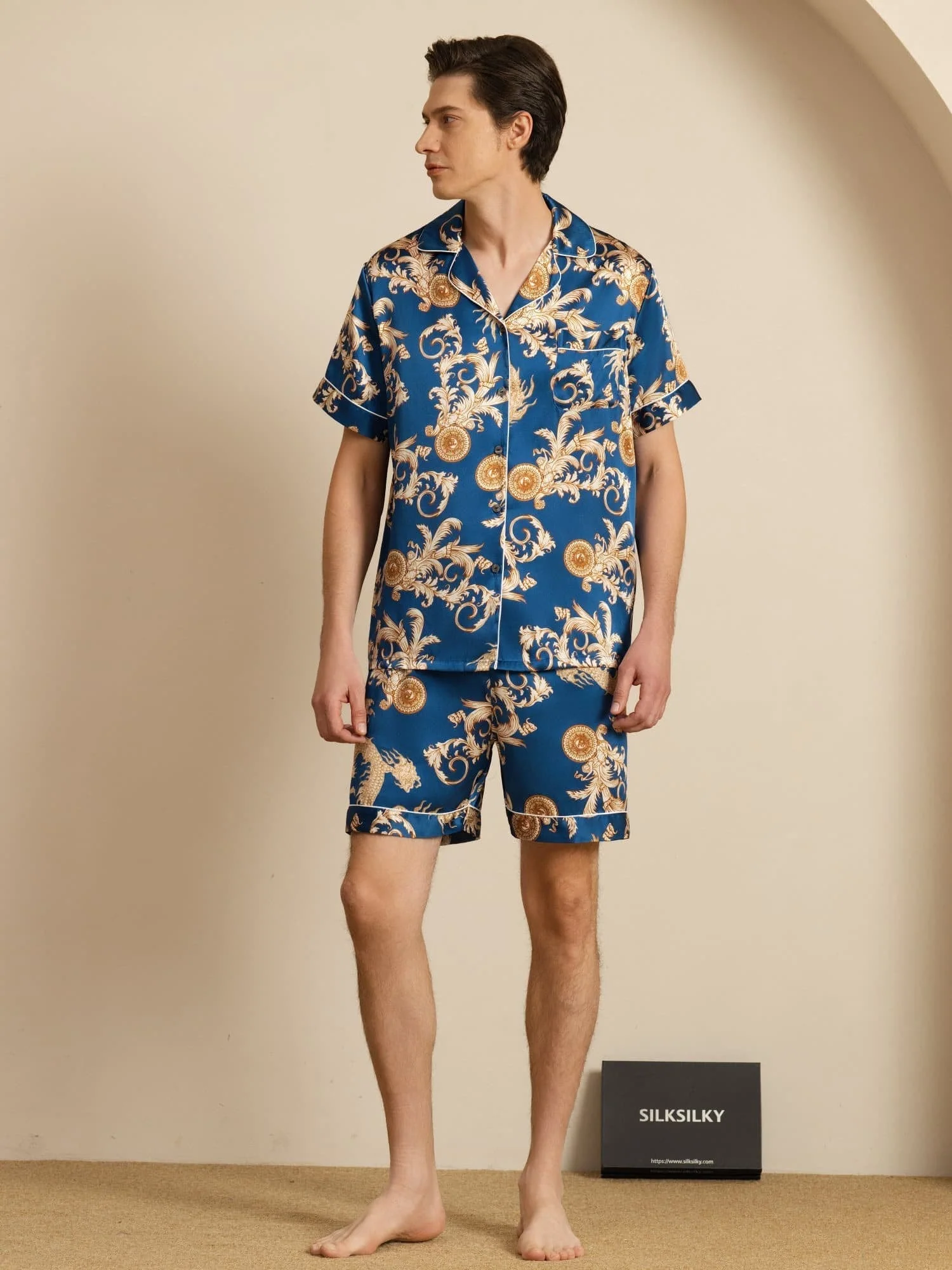 100% Mulberry Silk Men's Dragon Print  Short Sleeve Lapel Collar Pajamas Set - Image 21