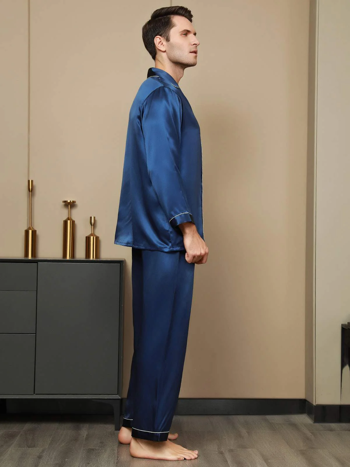 100% Mulberry Silk Long Sleeve Men's Pajamas Set - Image 3