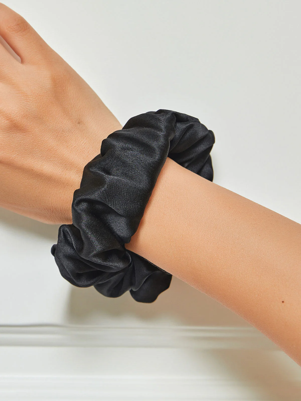 100% Mulberry Silk Soft Large Hair Scrunchie - 3.5cm - Image 4