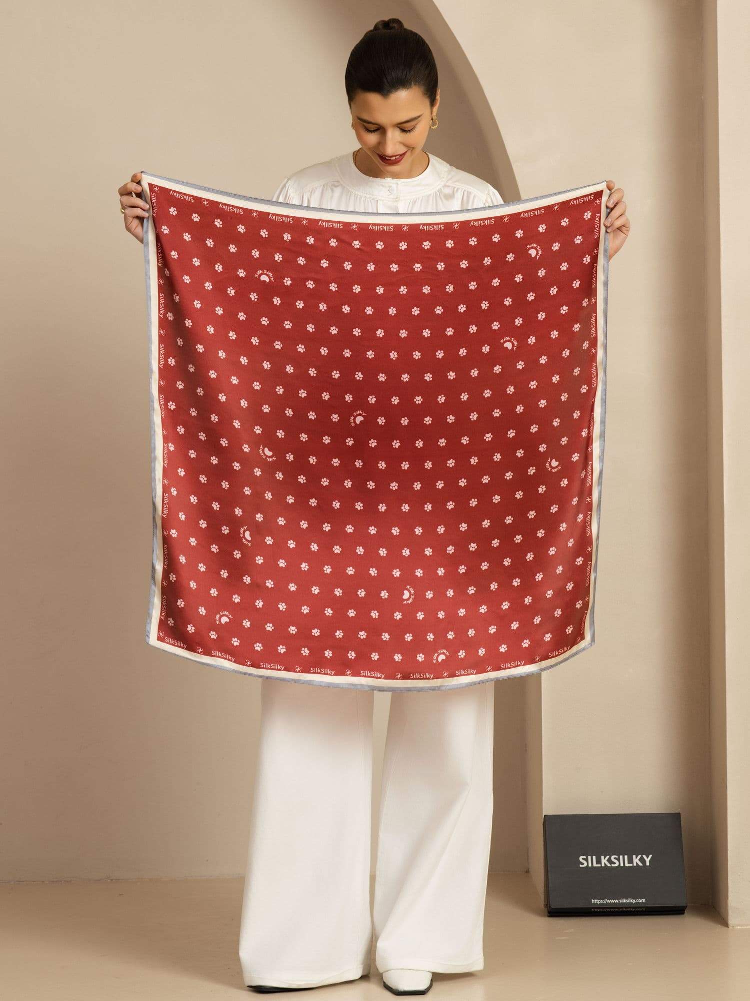 100% Mulberry Silk Paw Print Square Scarf - Size 90x90cm - Image 4