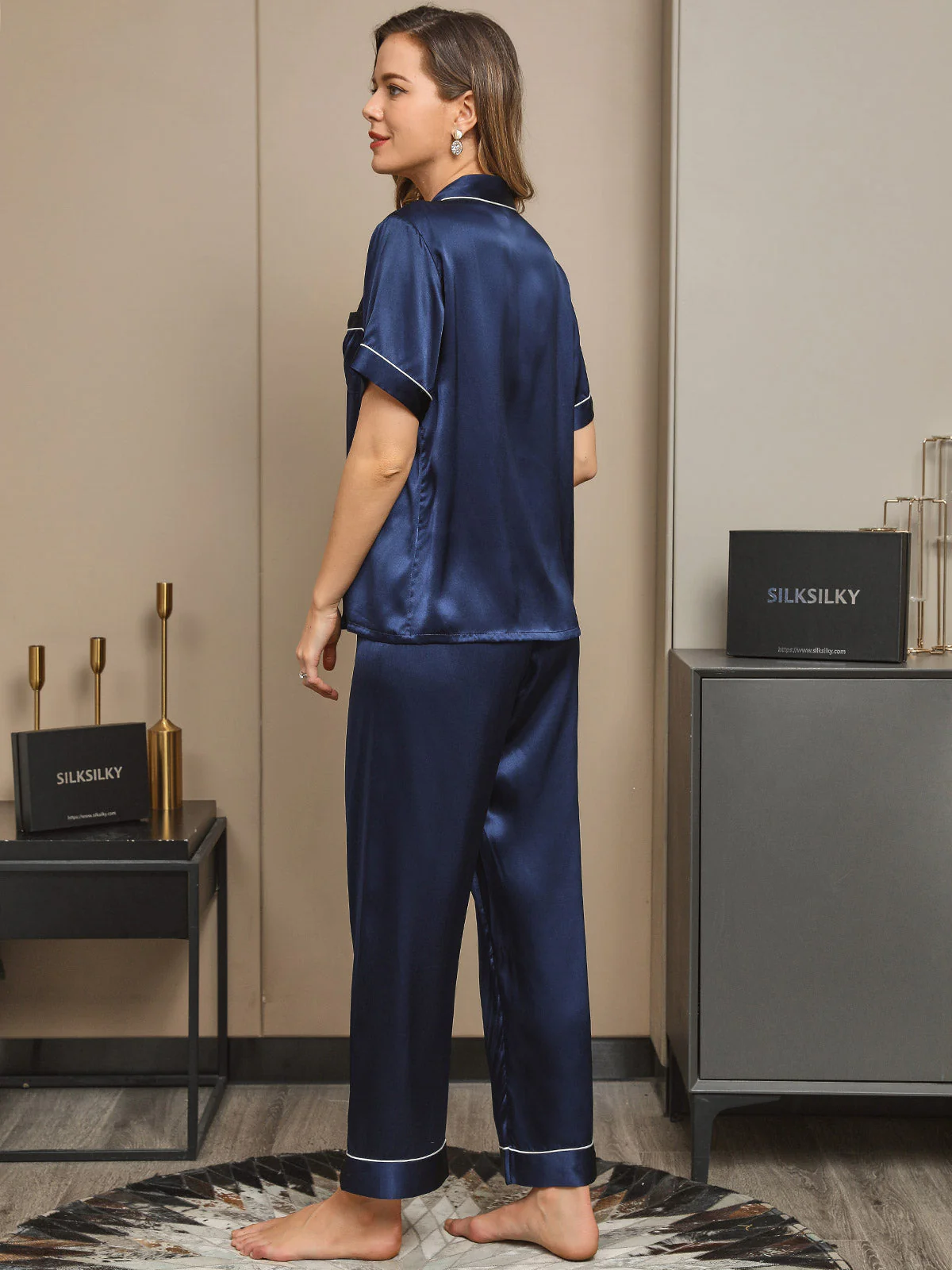 Women's 100% Mulberry Silk Short Sleeve Button Up Pajamas Set - Image 7