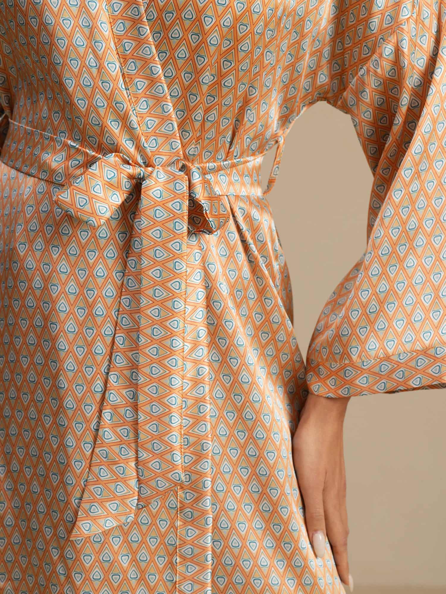 100% Mulberry Silk Women’s  Long Sleeve  Heart Geo Printed Short Belted Robe - Image 4