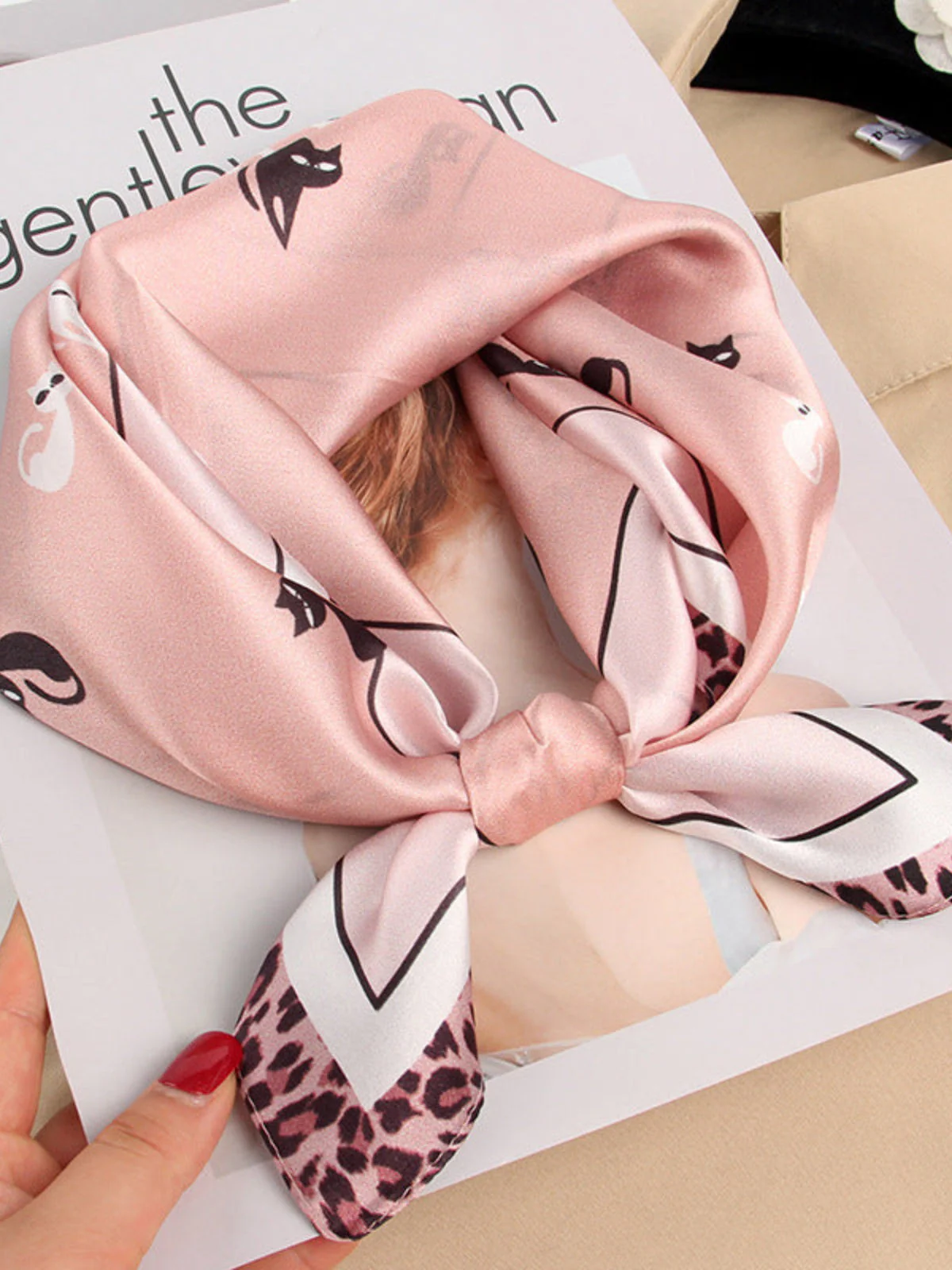 100% Mulberry Silk Printed Designer Square Scarf 53x53cm/21 - Image 7