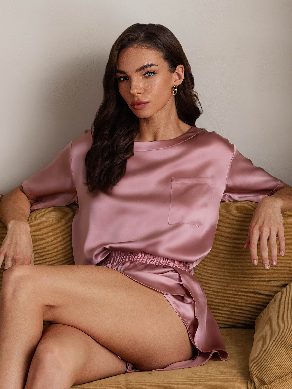 100% Mulberry Silk Short Sleeve Round Neck Women's Pajamas Set - Image 10