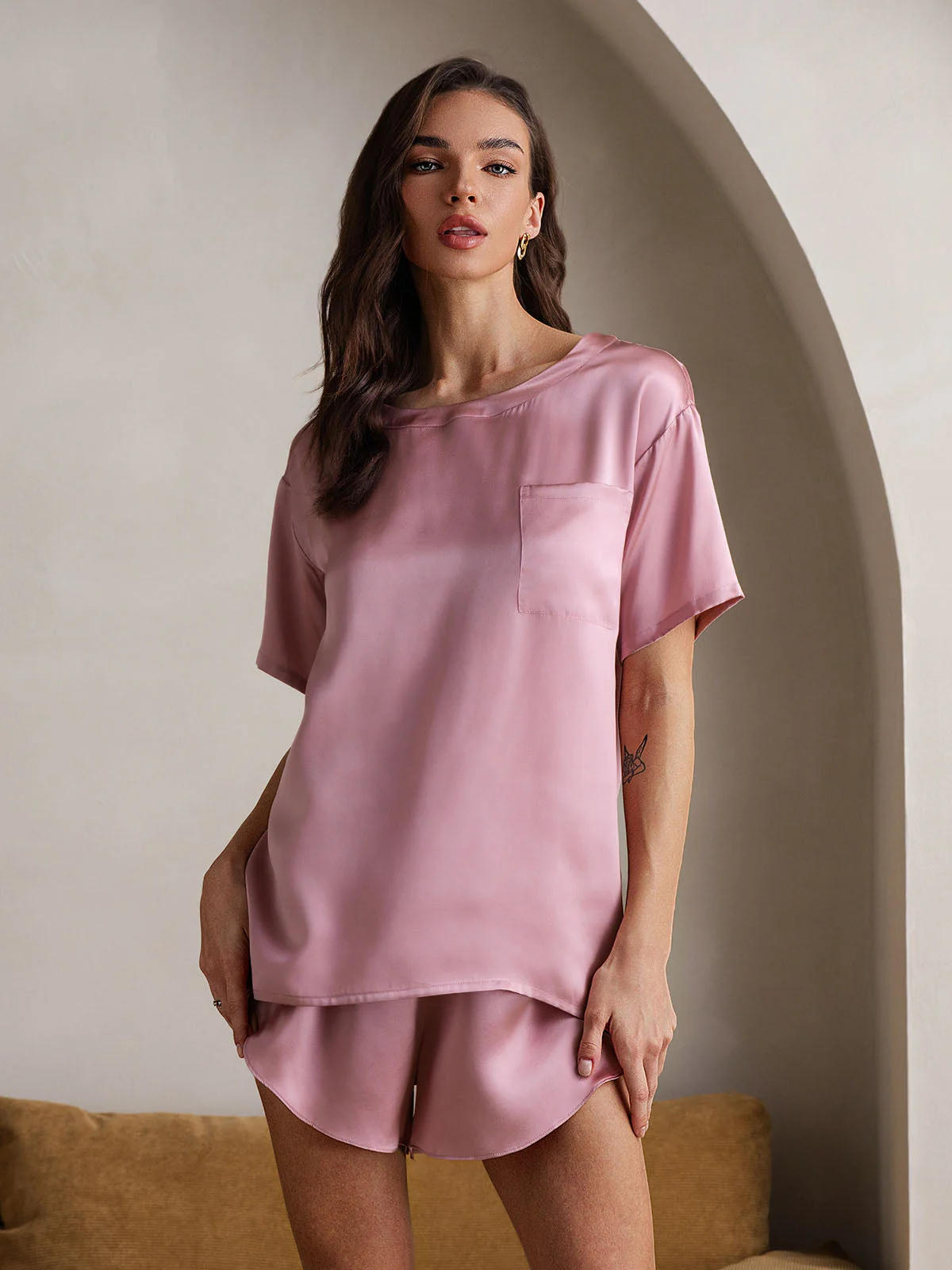 100% Mulberry Silk Short Sleeve Round Neck Women's Pajamas Set - Image 11