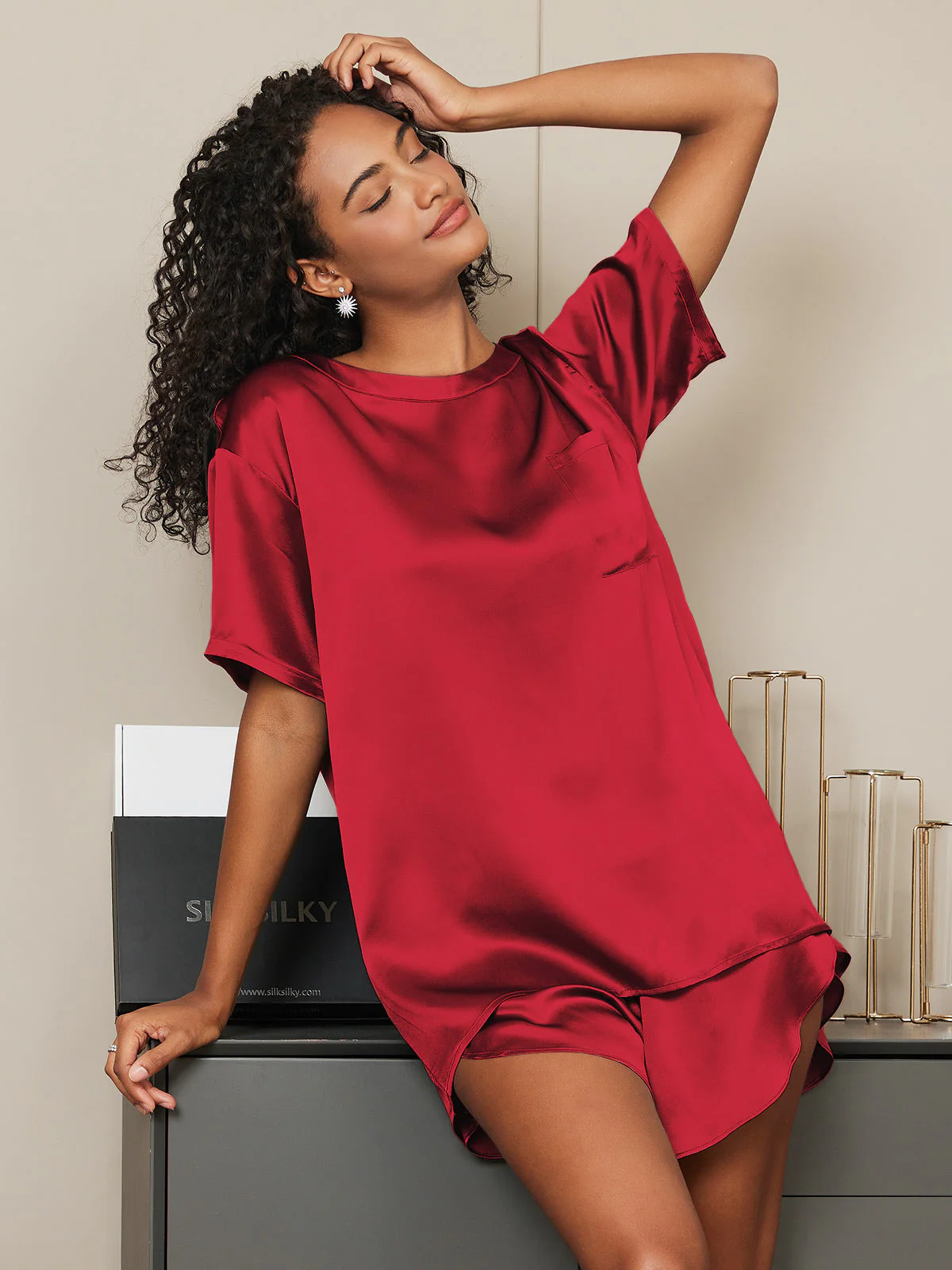 100% Mulberry Silk Short Sleeve Round Neck Women's Pajamas Set - Image 59