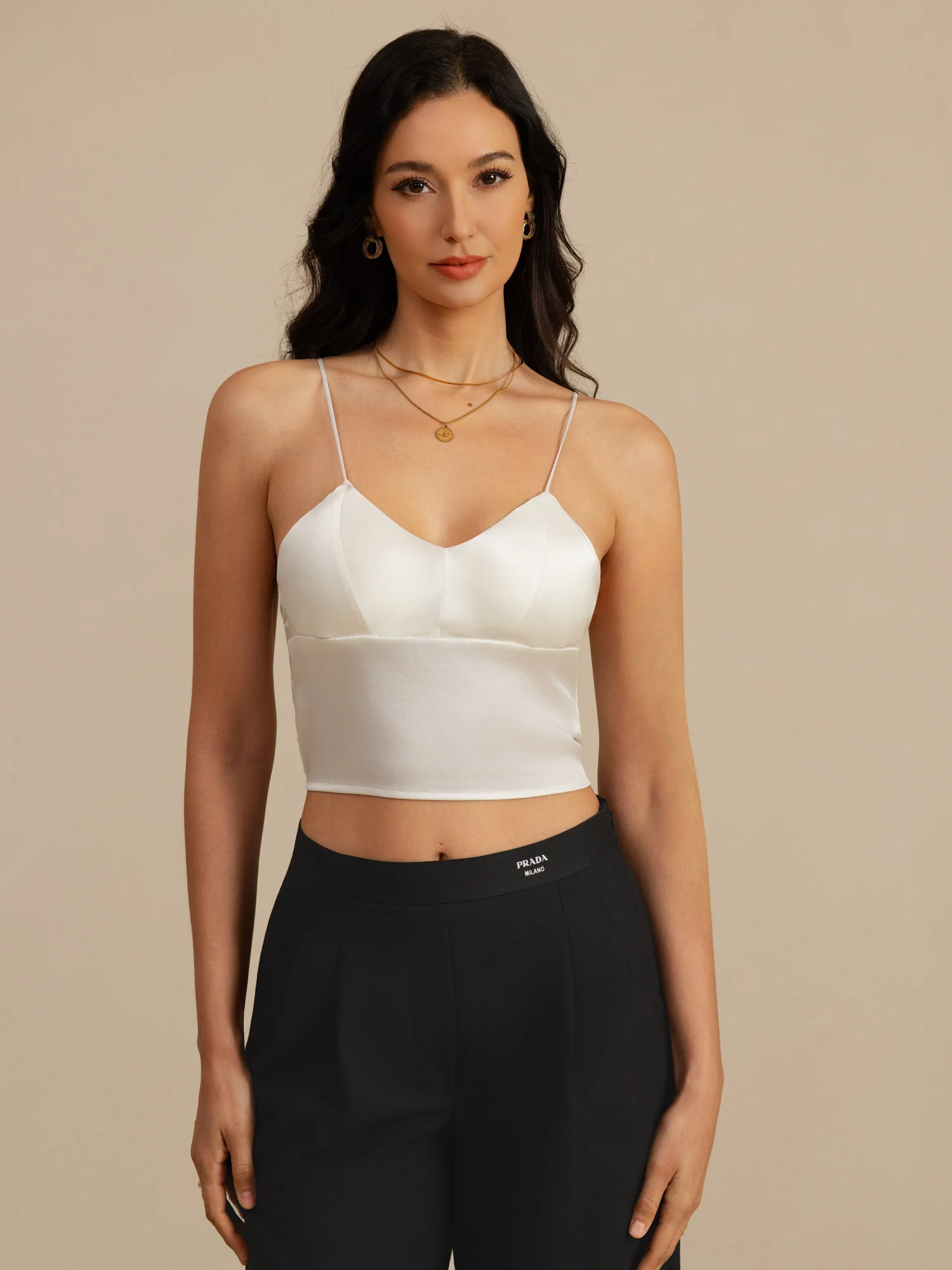 19Momme Silk Crop Top Spaghetti Strap V Neck Camisoles with Built-in Bra - Image 3