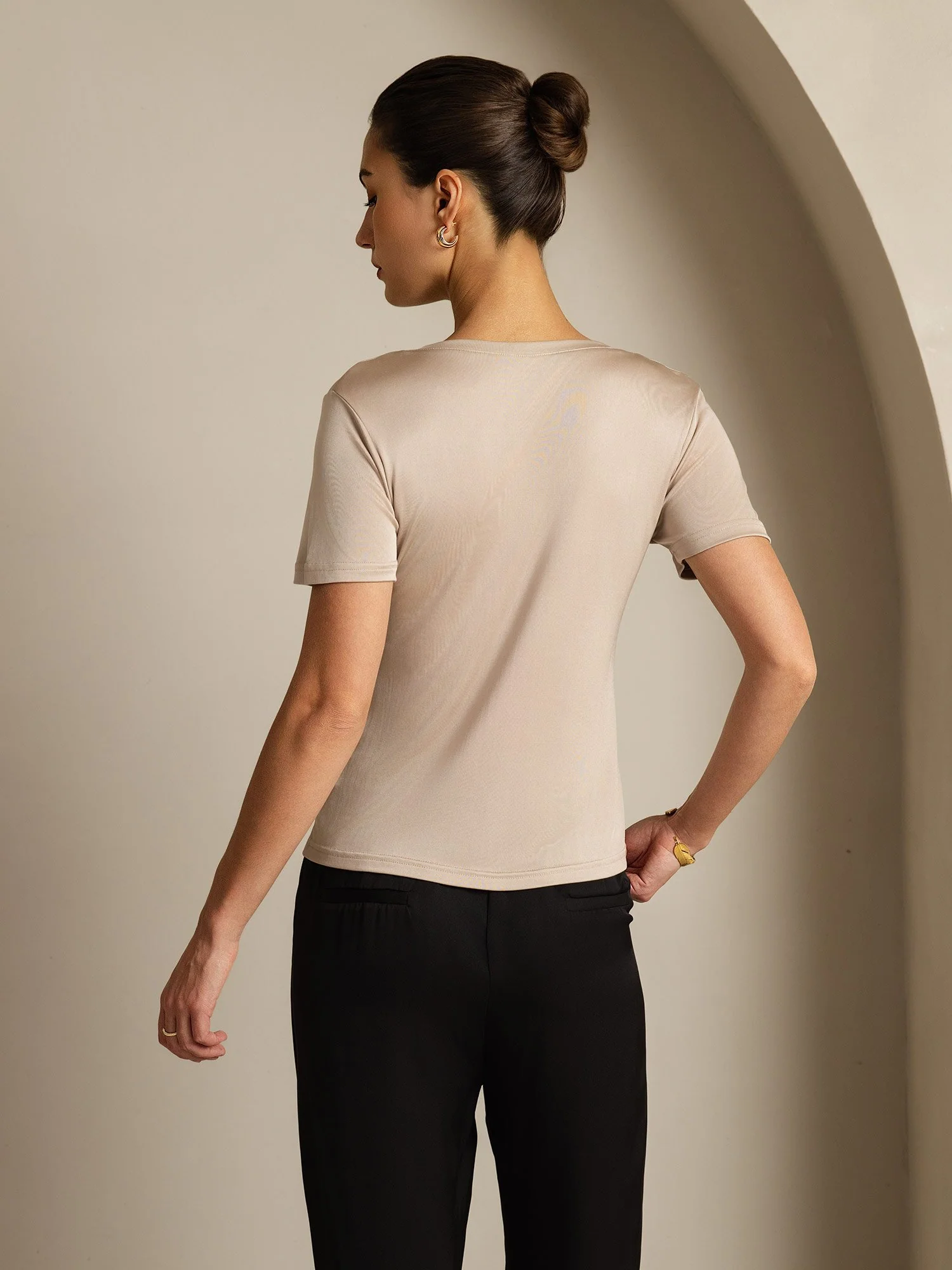 Clearance - Pure Silk V-Neck Short Sleeves Women's T-Shirt - Image 18