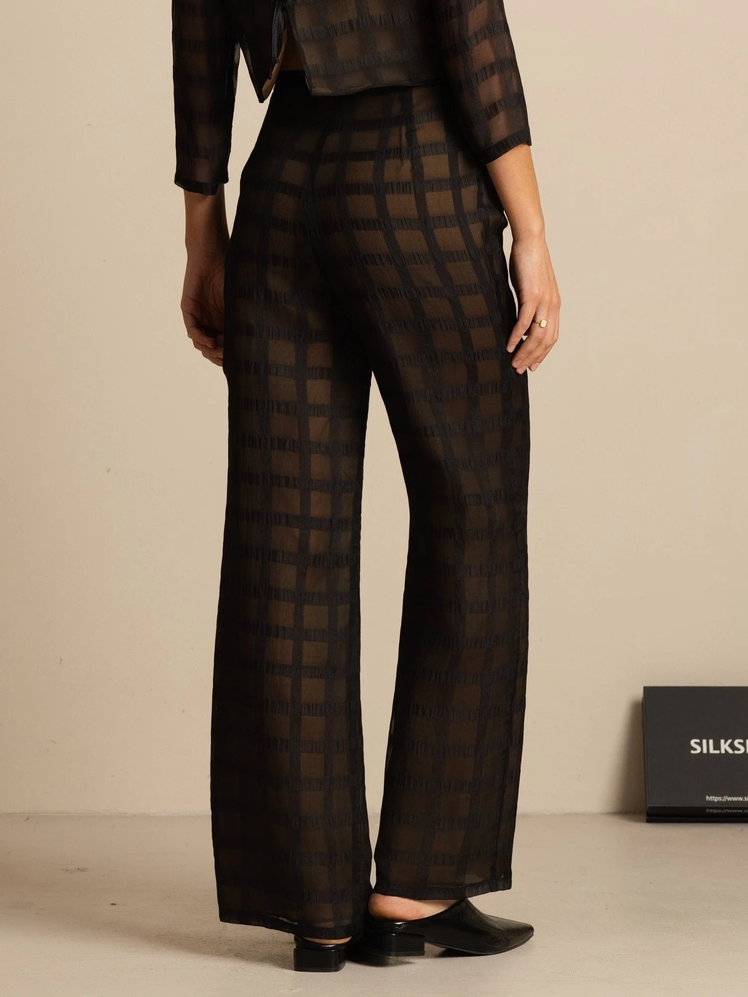 Clearance - Pure Silk Women's High-Waist Textured Grid Wide-Leg Pants With Pockets - Image 2