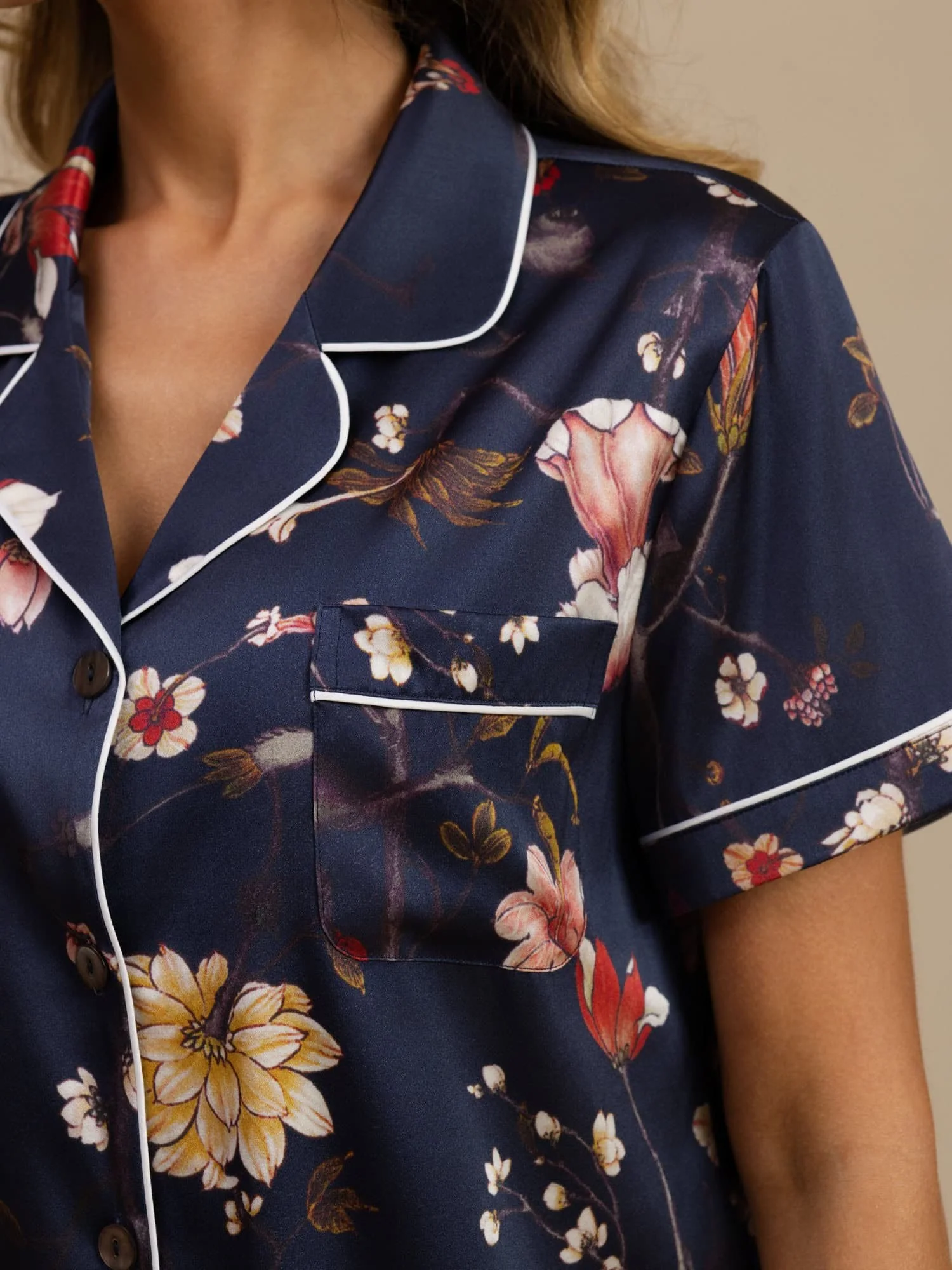 19Momme Silk Women's Navy Floral Print Short Sleeve Lapel Collar Button Up Pajamas Set - Image 4