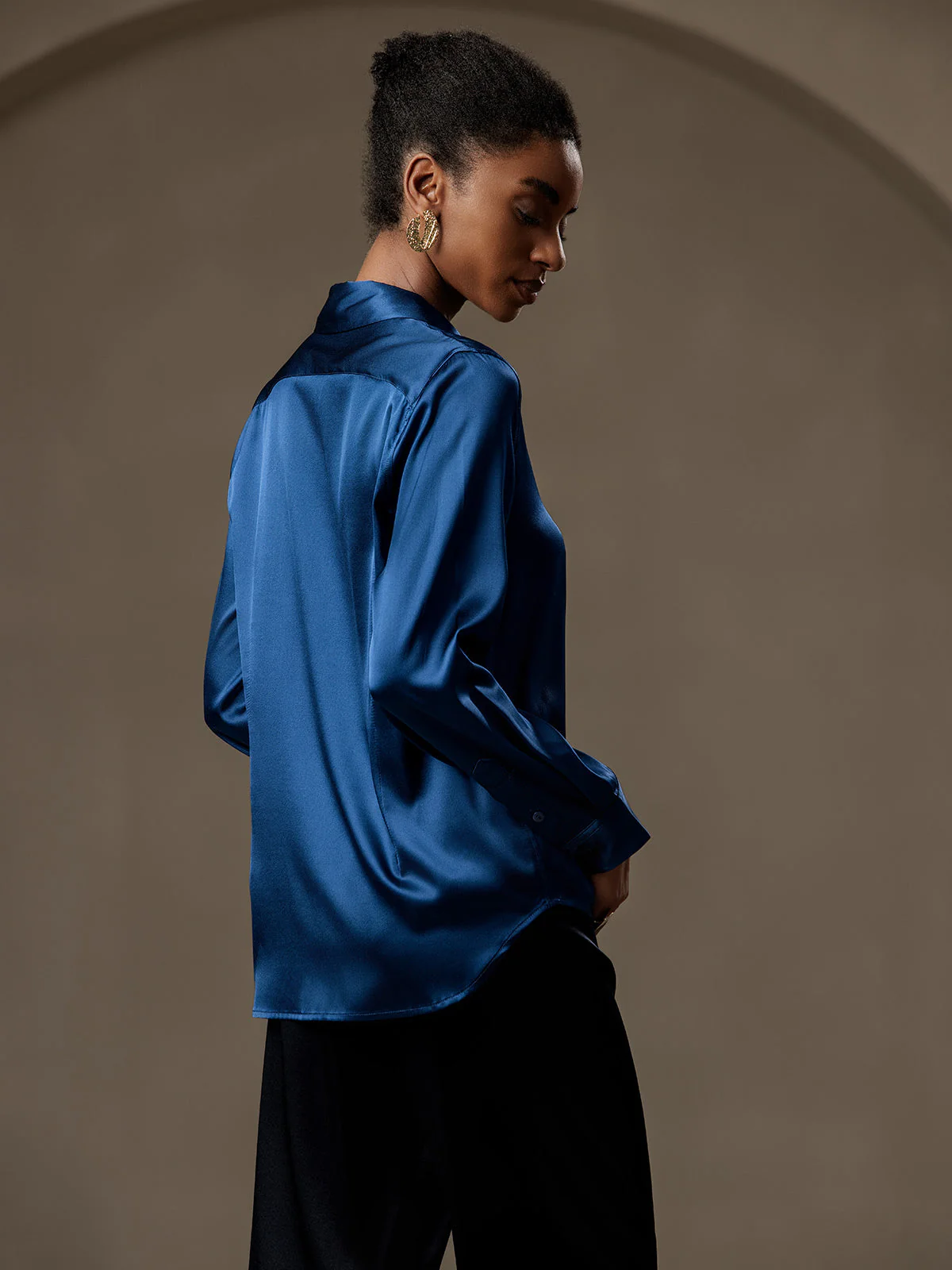 Women’s 19 Momme Silk Long Sleeves Button-Up Shirt - Image 137