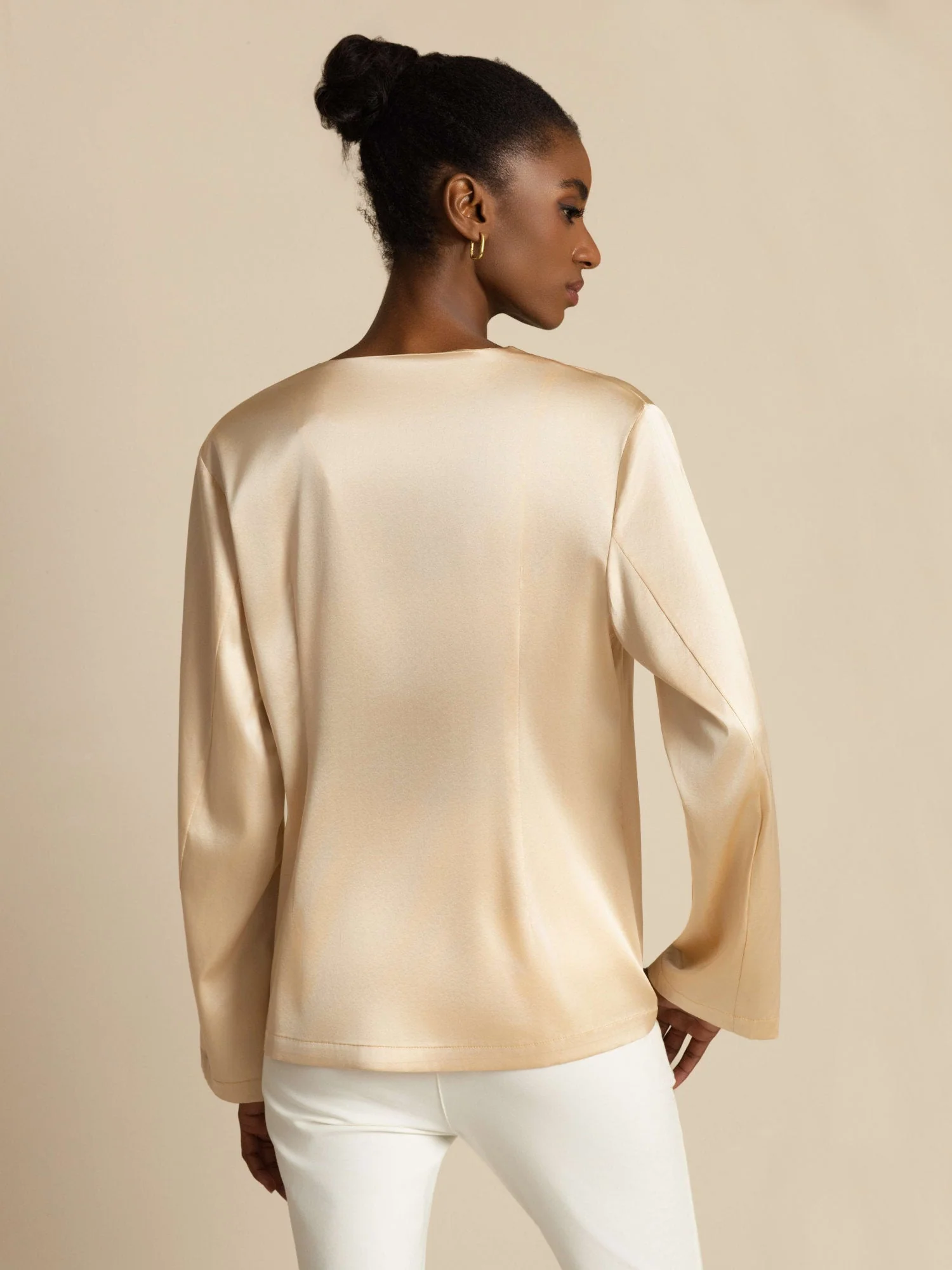 19Momme Silk Relaxed Long Sleeve Tie-Front Cardigan for Women - Image 15